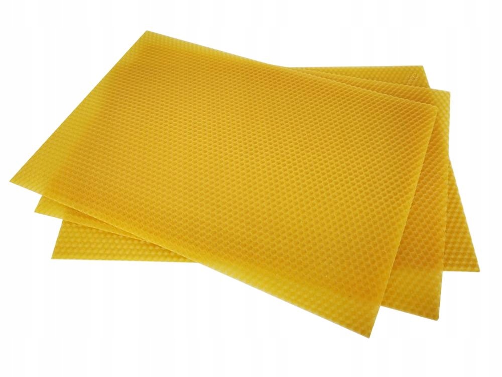 Včelí Úvazek na rámek 340 x 240 mm Wielkopolska 17 listů na 1 kg 100% vosk