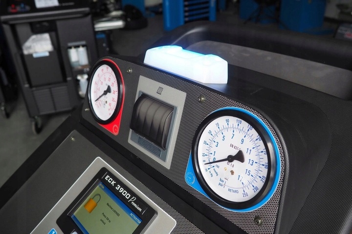 F3be923b4370aaa5b5e7b9415a48