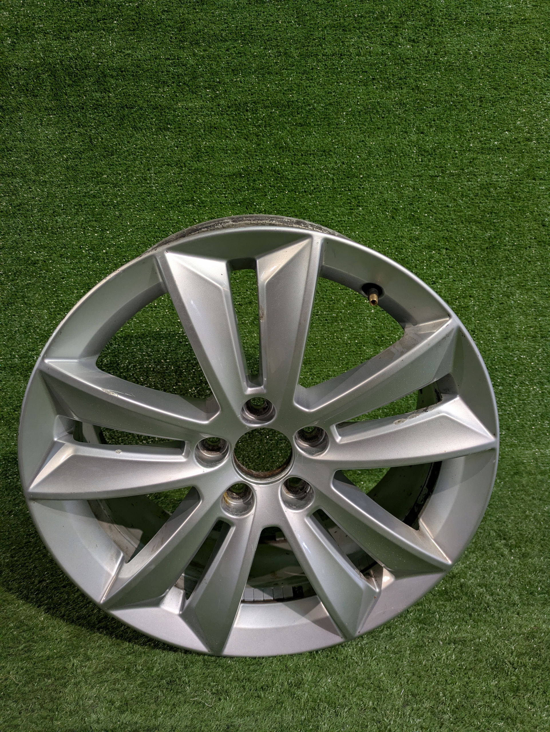disk disk hliníkový VOLVO S60 V60 17" 7J ET40.5 NR.F165