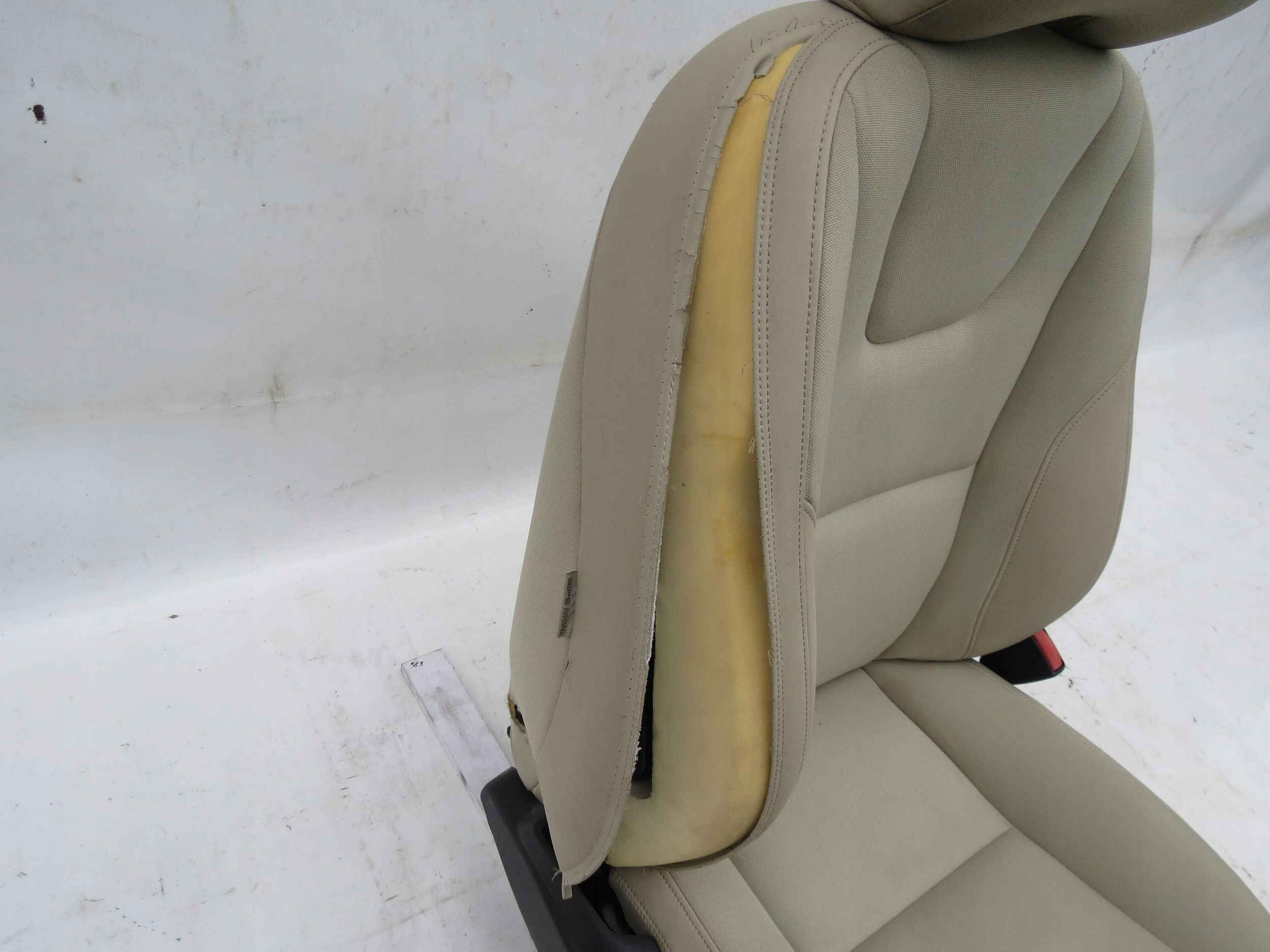 Sitz heck VOLVO S60 II V60 und 2.0D 163KM 31366145