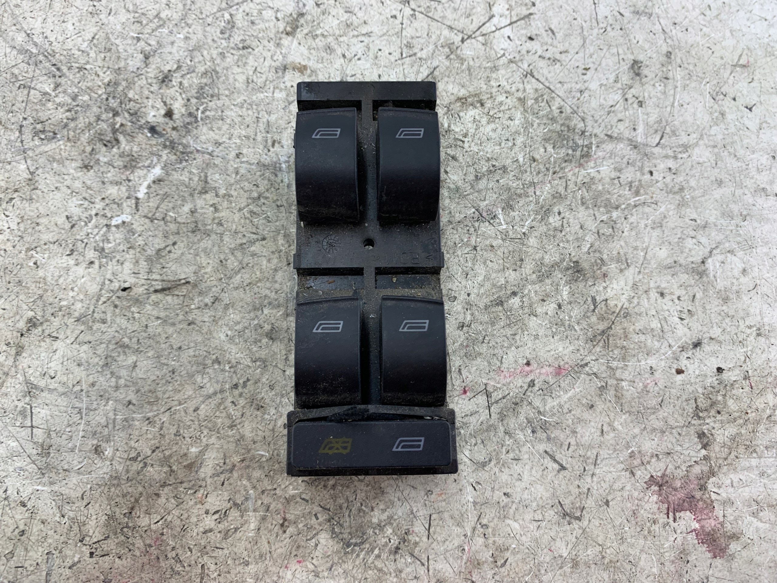 AUDI A6 C5 PANEL of the window left front