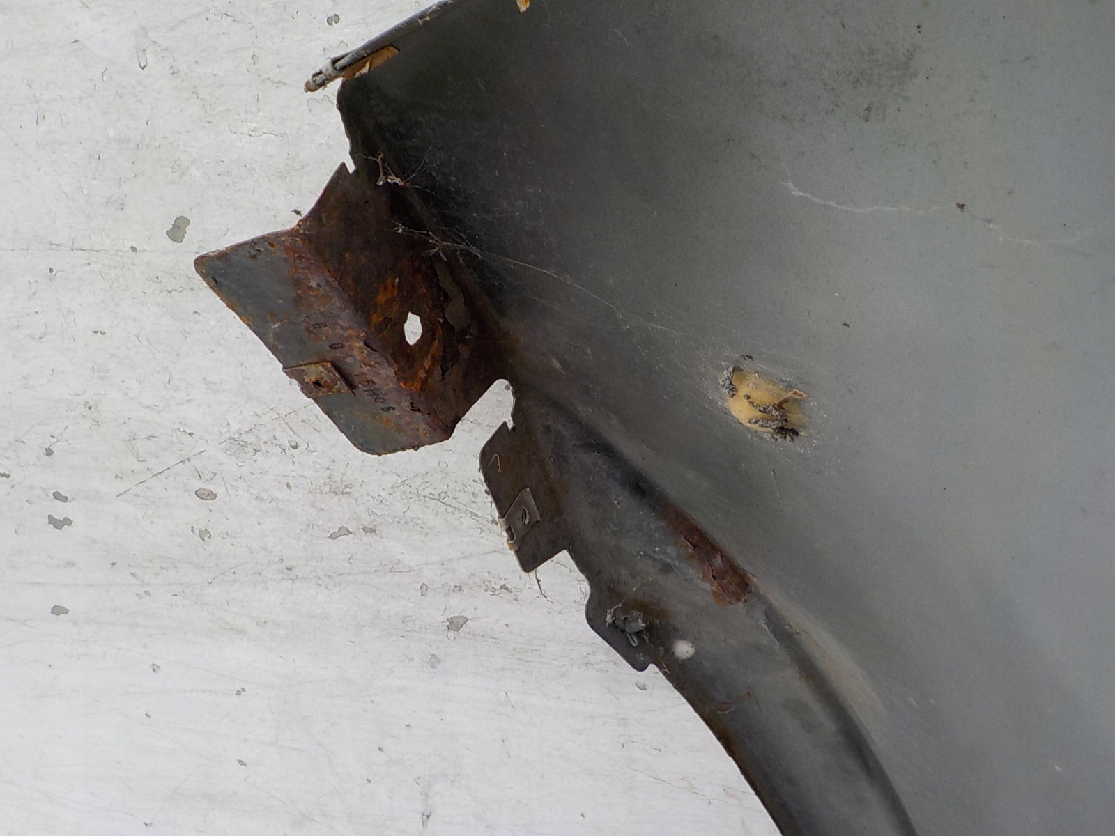 41 BMW X3 (E83) fender right front front