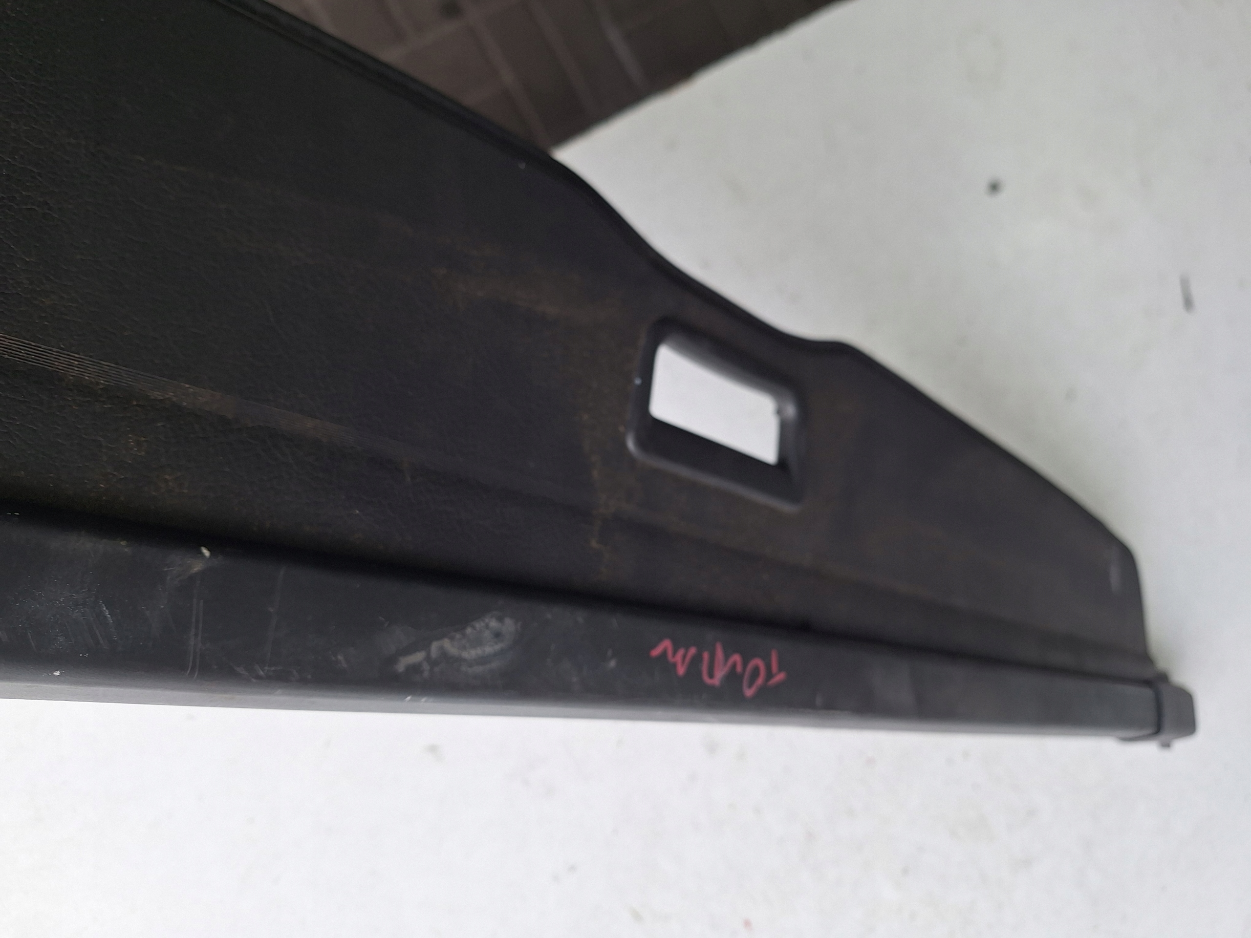 VOLKSWAGEN TOURAN II 11-15 blinds boot
