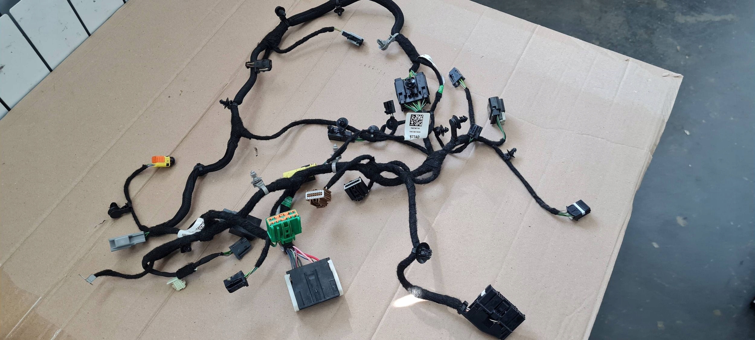 Jeep Grand Cherokee WL 2022 bundle wiring seat left front P68379909AD