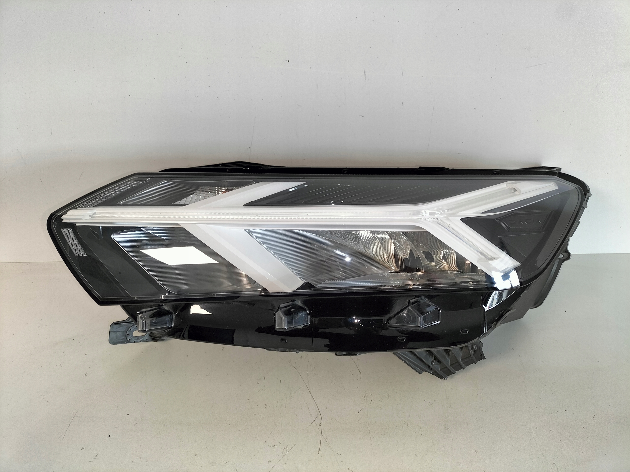 light front reflektor left DACIA SANDERO 3 III LOGAN III 21