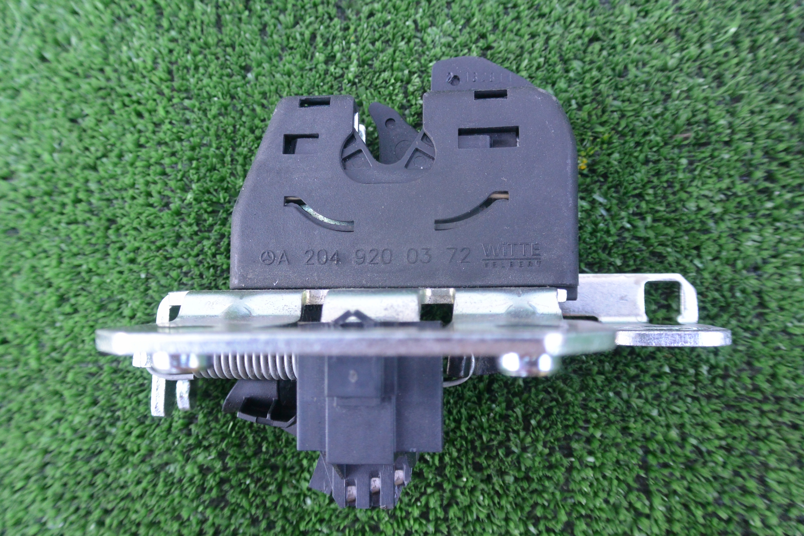 lock KANAPY rear part KPL MERCEDES C-KLASA W204