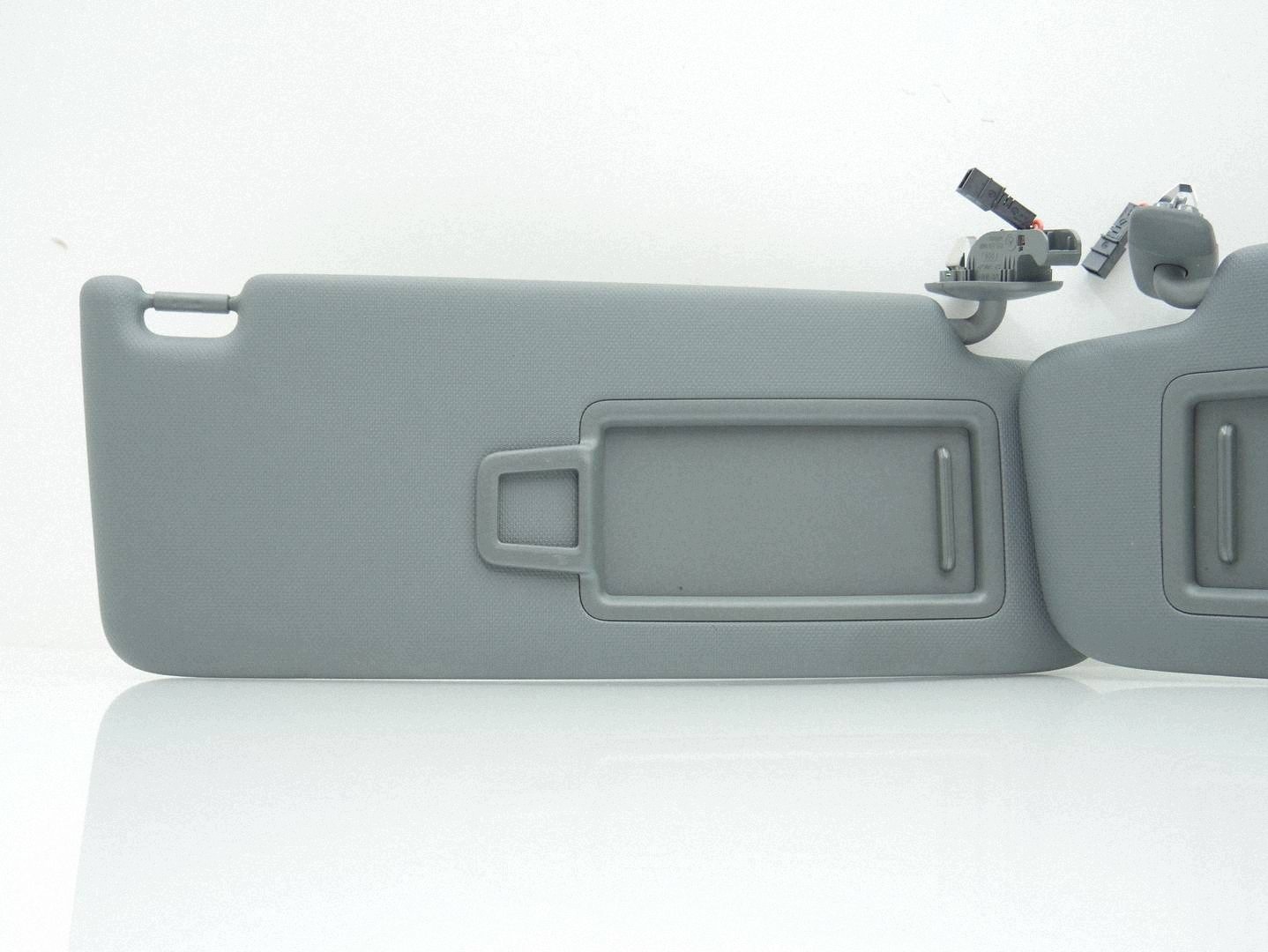 visor PRZECIWSLONECZNY right left KOMPLET AUDI A4 B9 S-LINE 8W0857551AD