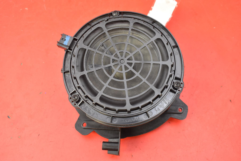 speaker right front 9818747880 PEUGEOT 2008 2 II 19-21