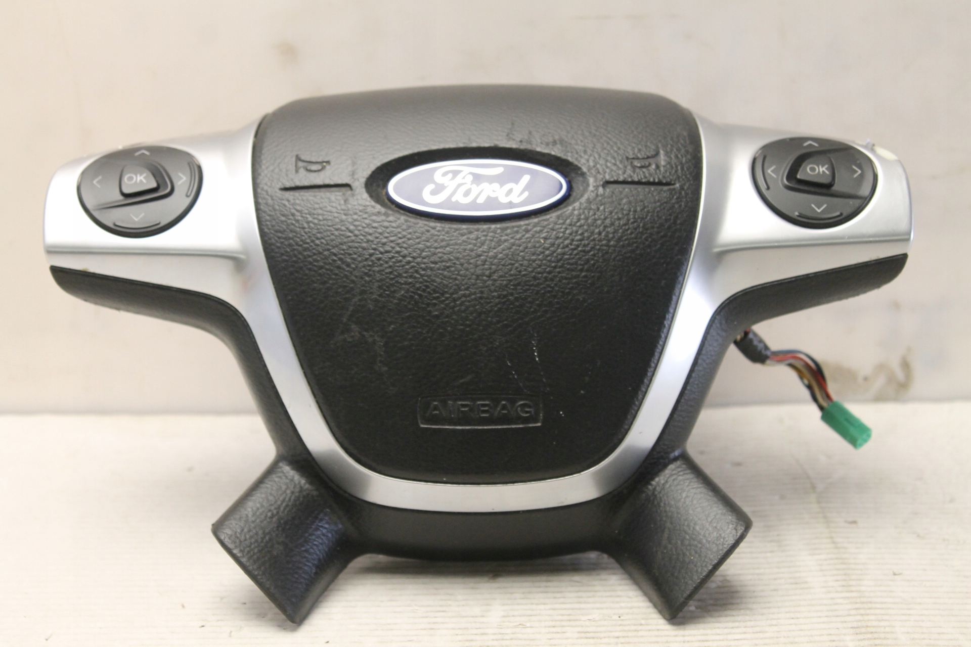 AM51-R042B85-BEW - ПОДУШКА БЕЗОПАСНОСТИ ВОДИТЕЛЯ FORD FOCUS MK3 C-MAX MK2