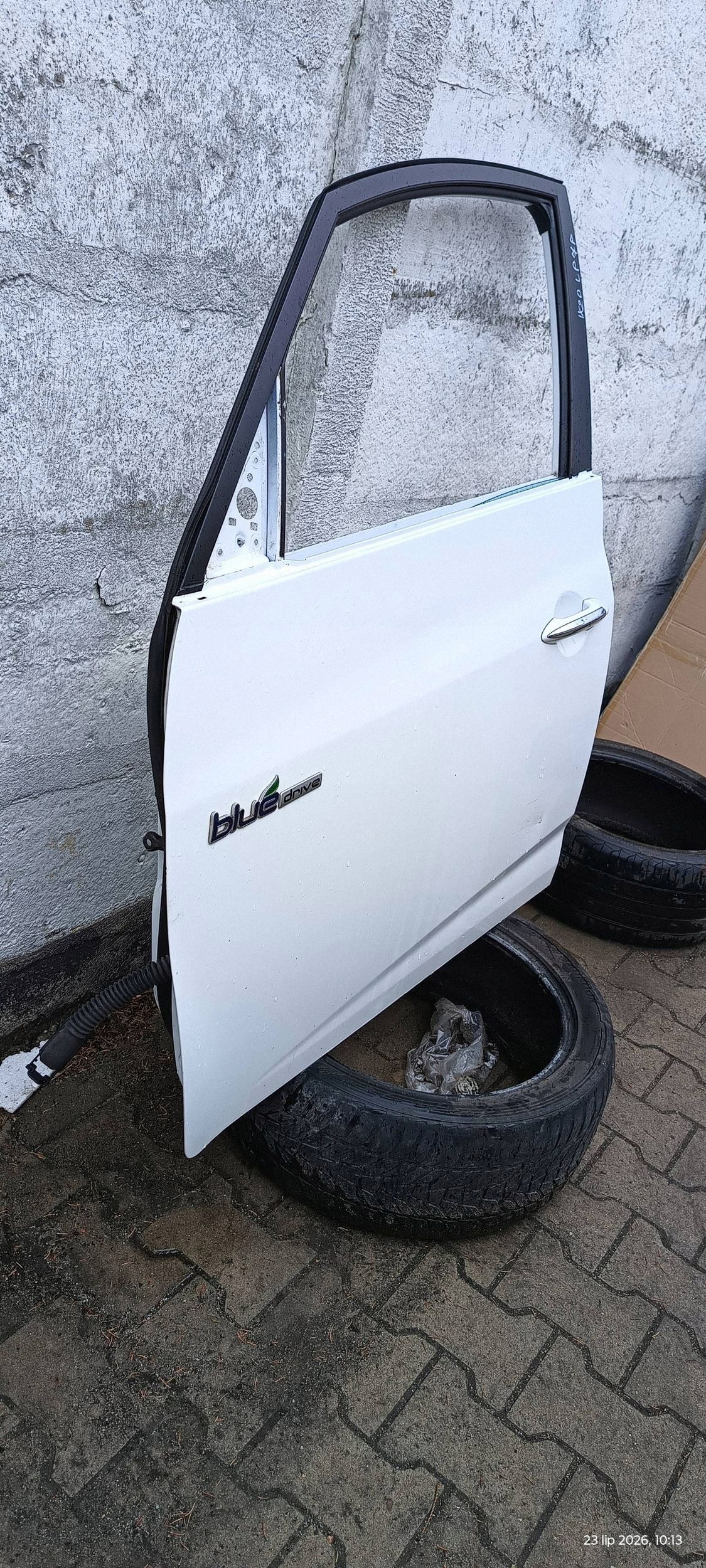HYUNDAI IX20 KIA VENGA 7F door left front left 2009