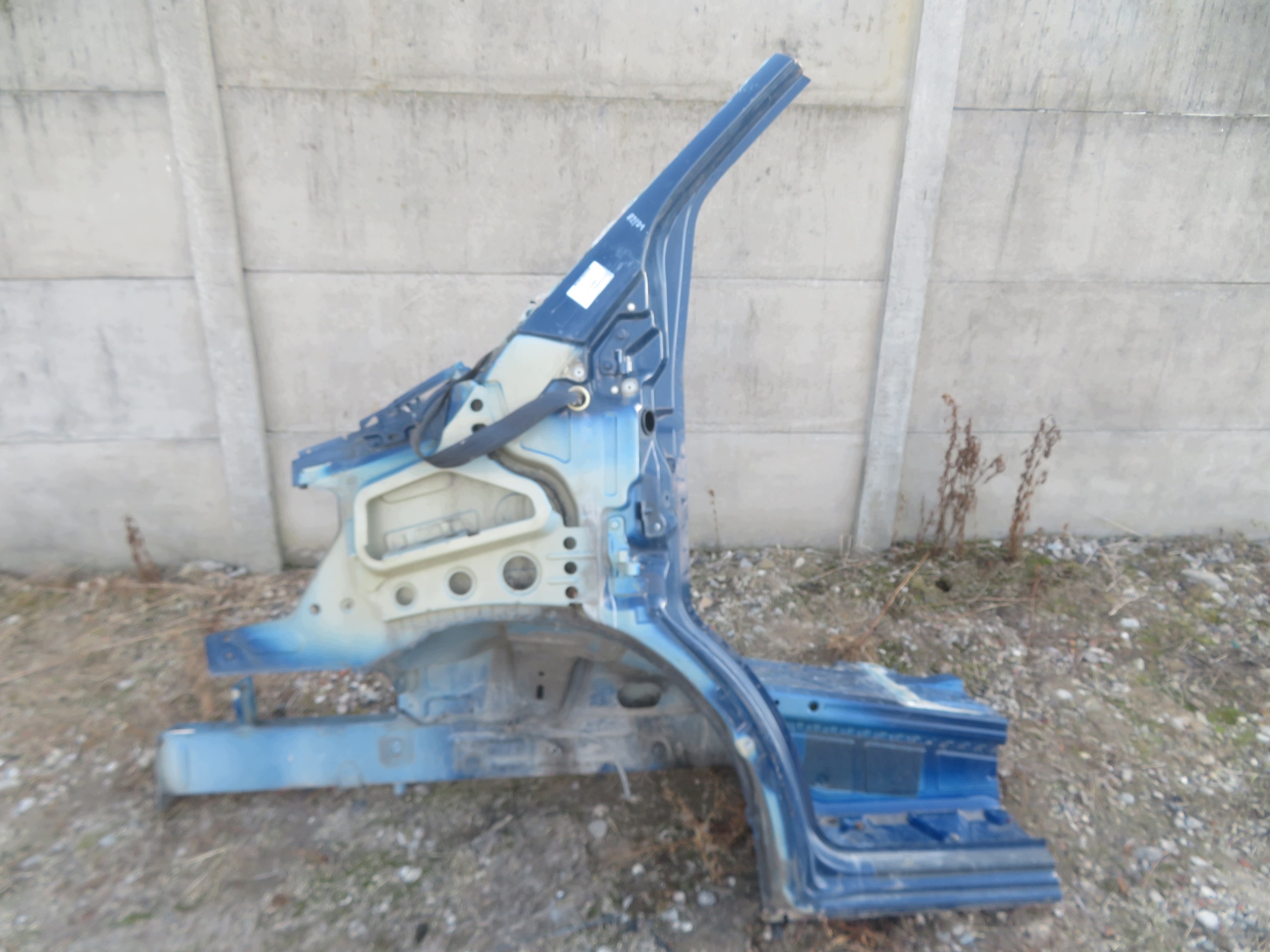 quarter quarter left front MERCEDES SPRINTER W907 19R