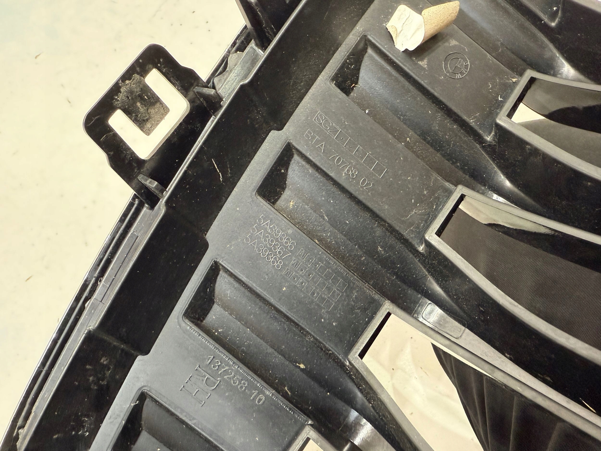 BMW 1 F40 Kühlergrill FRONTGRILL Kühlergitter - Thumbnail 11