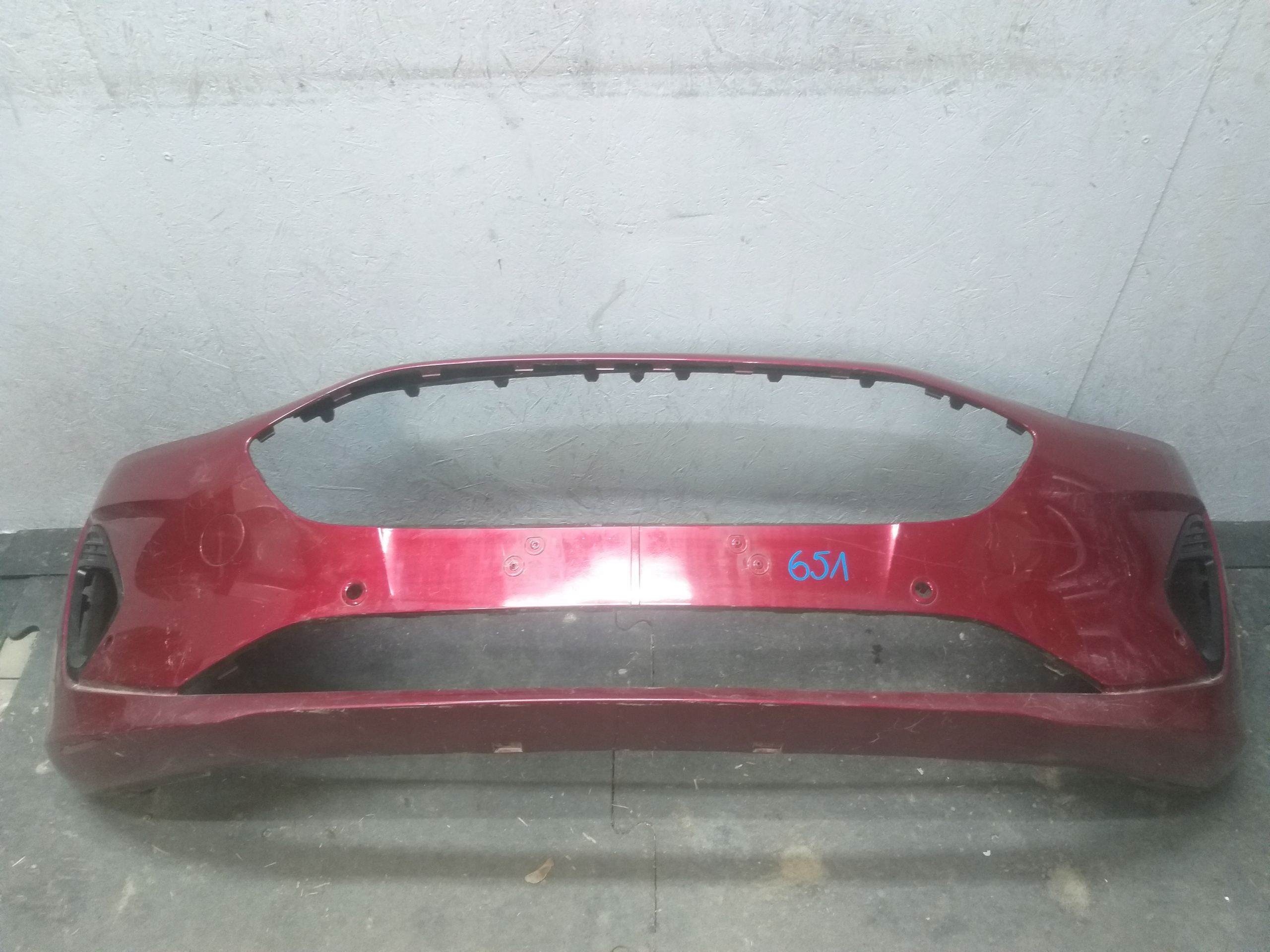 nárazník predok FORD FIESTA MK8