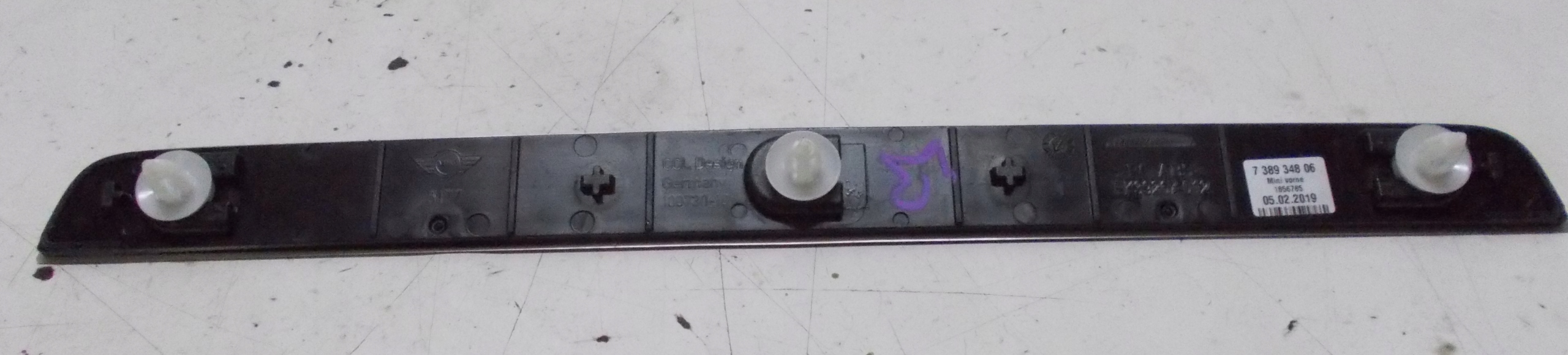 MINI COUNTRYMAN 19R 1.5 cap threshold moulding left front 7389348