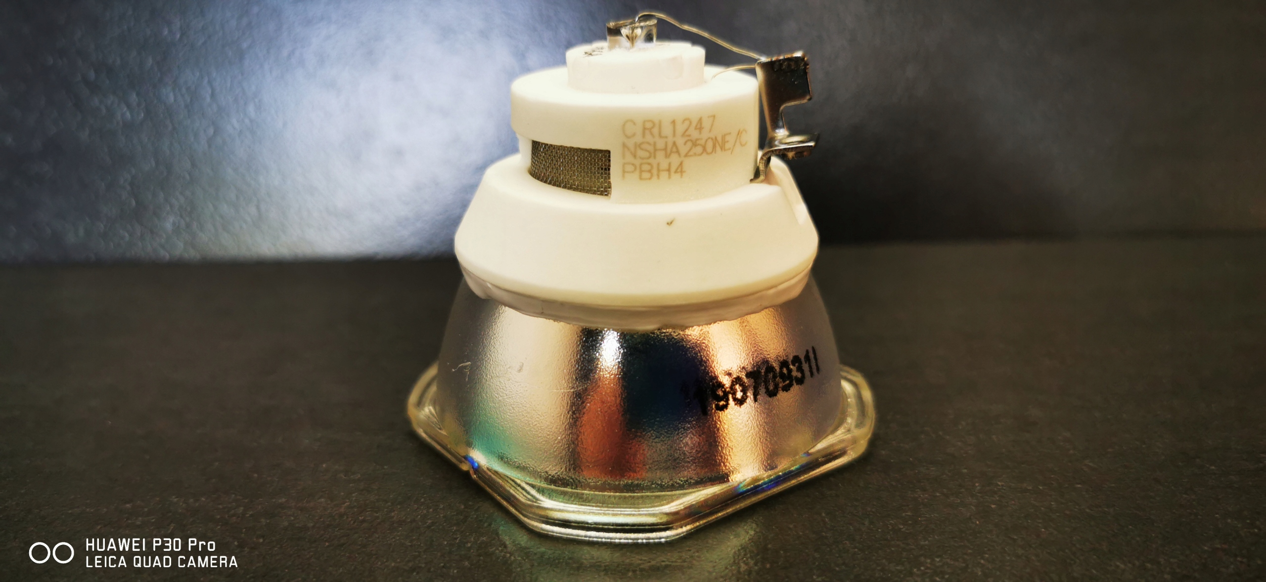 LAMPA EB680 EB-680 EB-680S EB680 EB680S ELPLP91 EAN (GTIN) 5904119196164