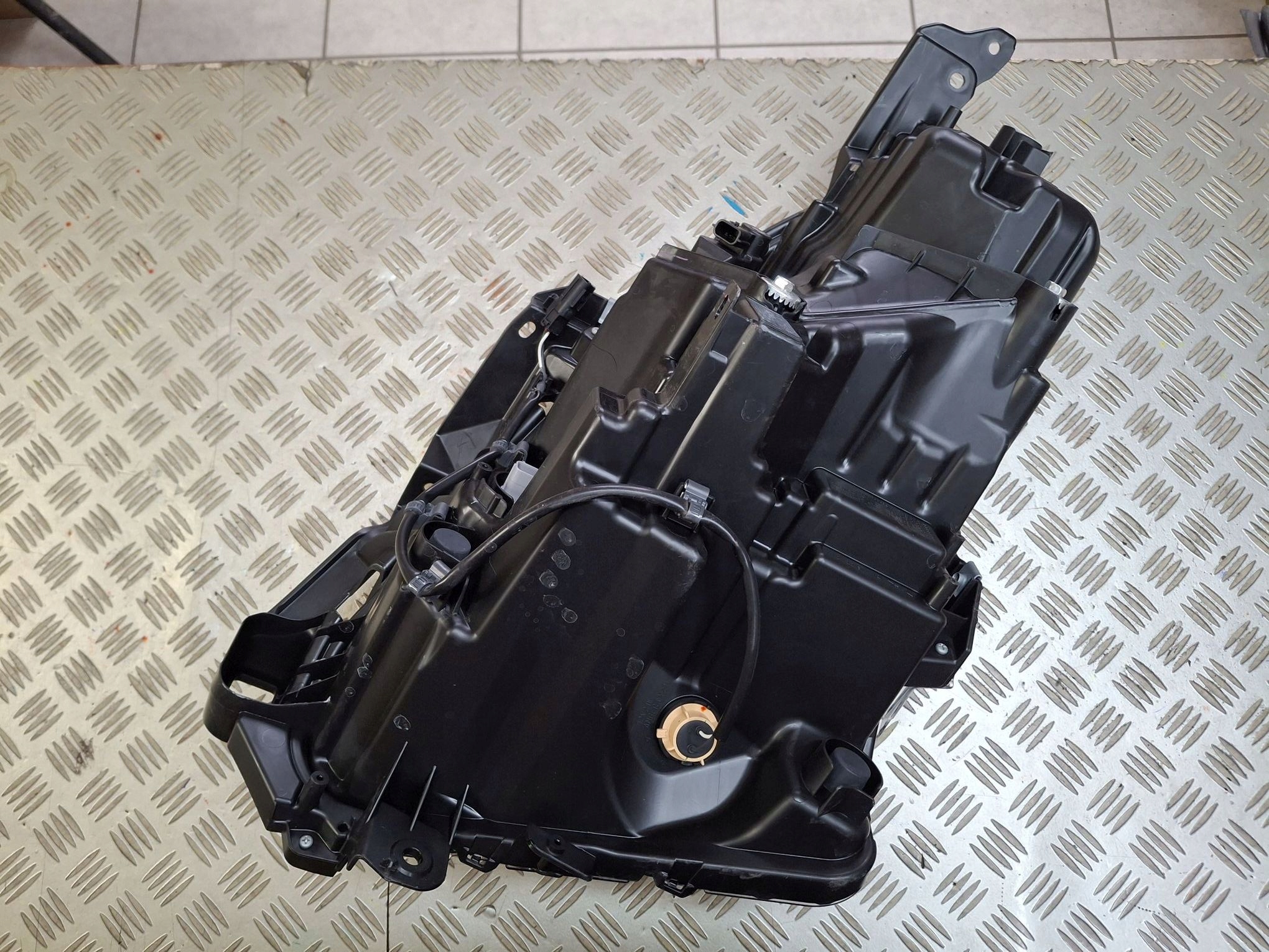 light right front FULL LED SUZUKI SWIFT MK9 2023R->