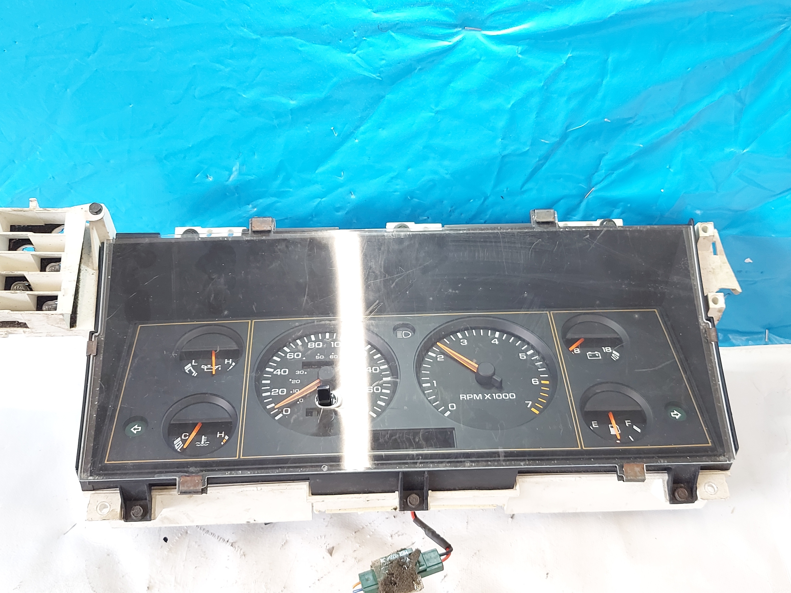 dials clock DODGE CARAVAN VOYAGER 4374735