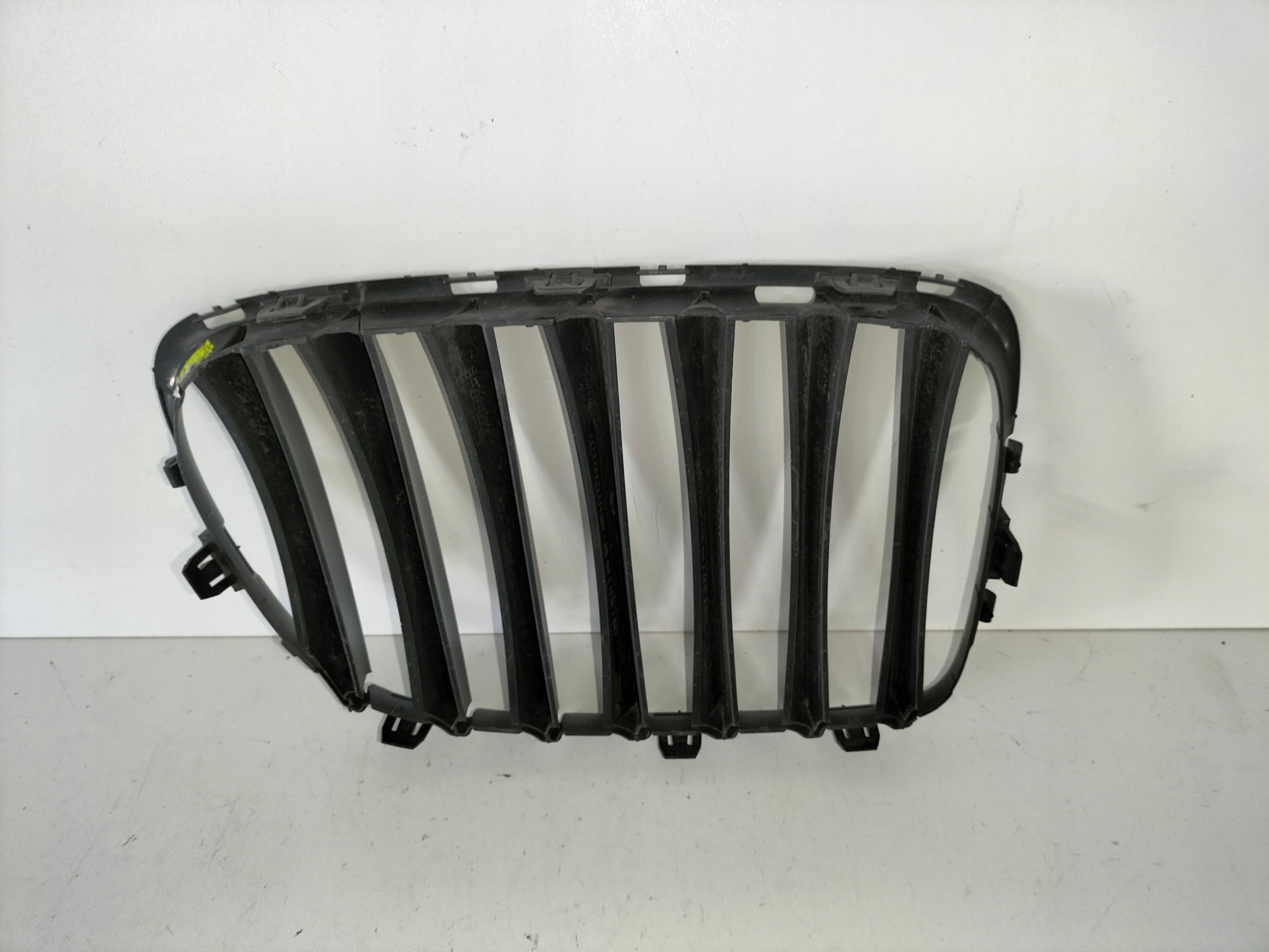 grille grid kidney grille left BMW X1 E84 09-15