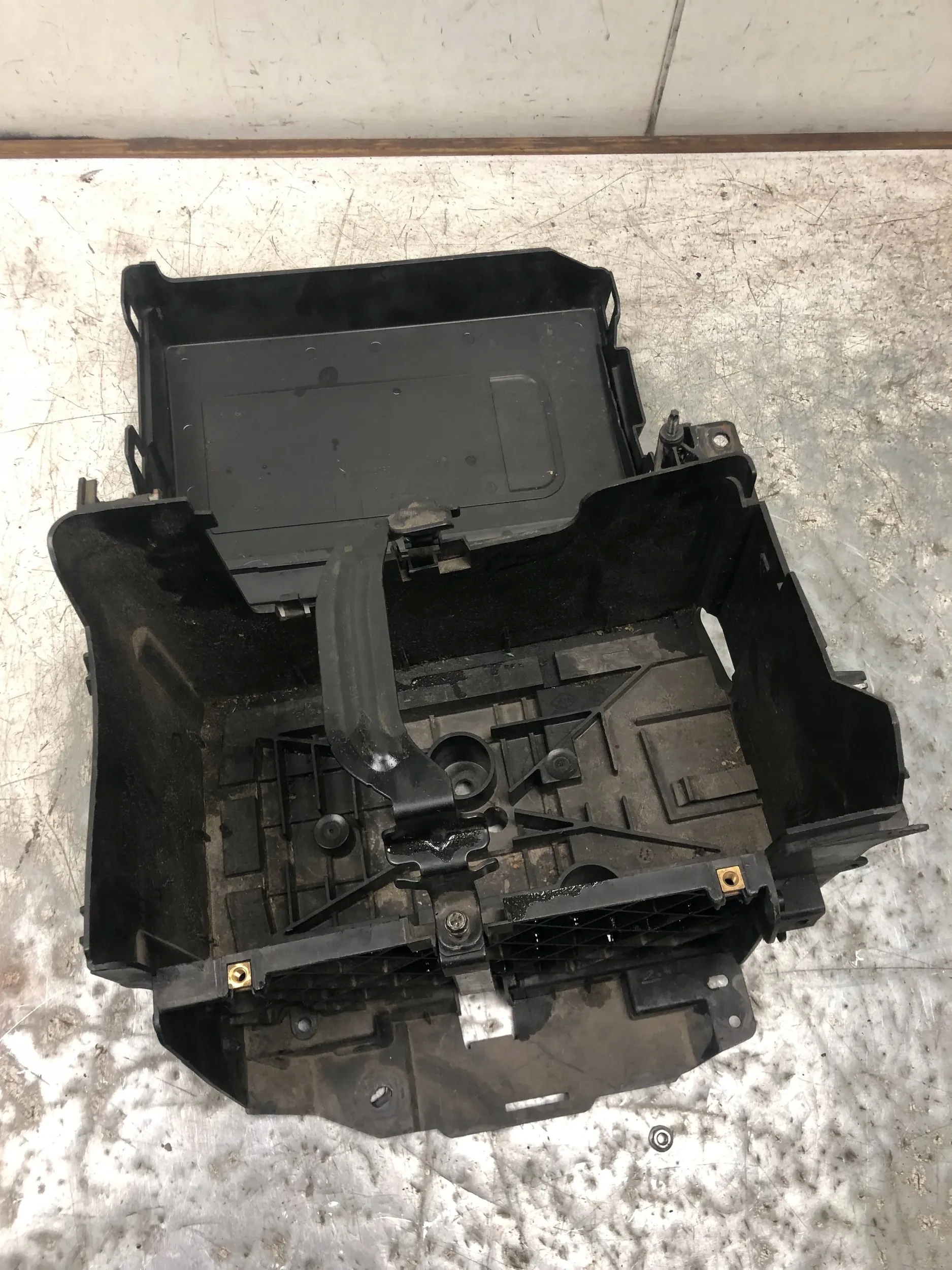 Obal akumulátora RENAULT SCENIC III 244970004R