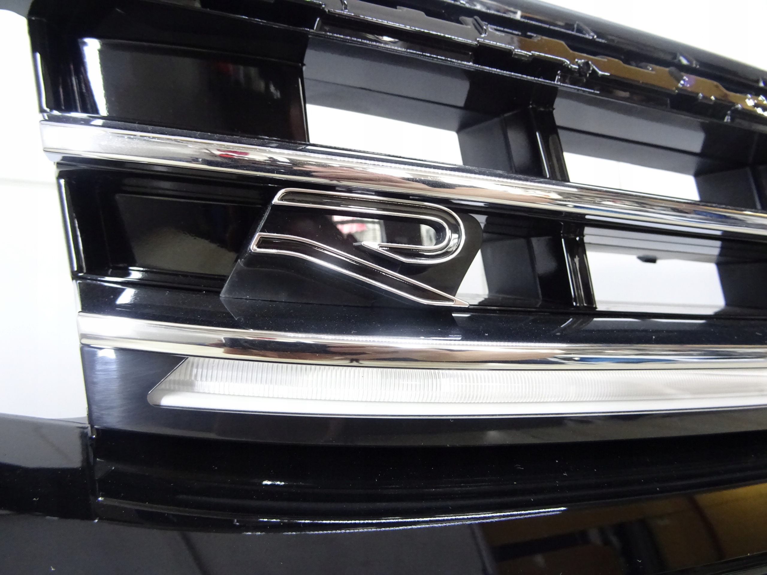 VW ARTEON 2020-2023 LIFT LED ATRAPA PRZÓD Typ samochodu Samochody osobowe