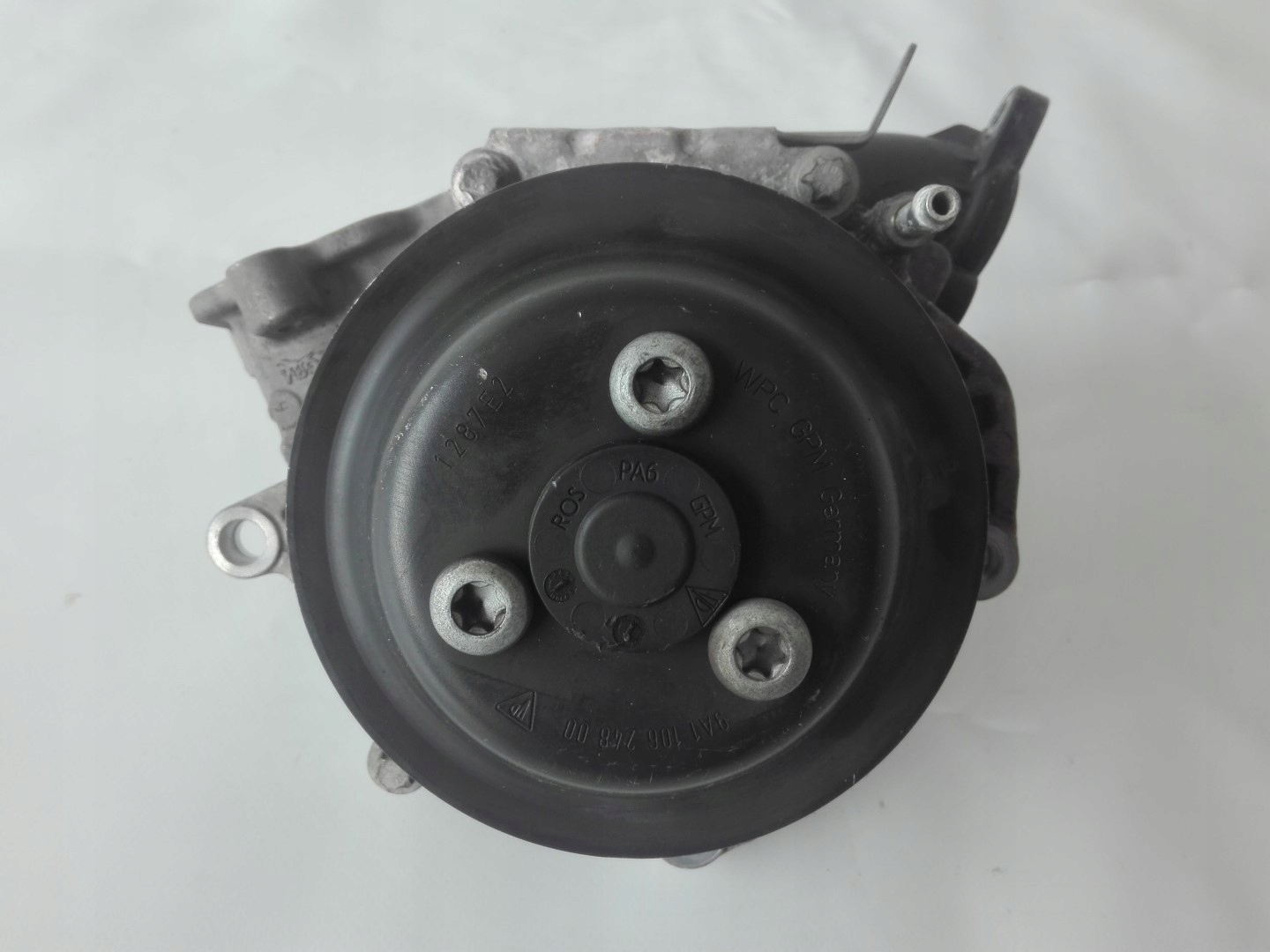PORSCHE 911 water pump 9A210603974 9A21061390R