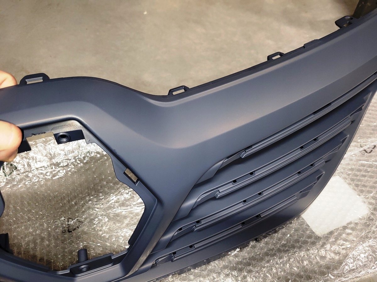 Nowy Oryginalny GRILL Renault TALISMAN 623108140R Numery katalogowe zamienników 623108140R