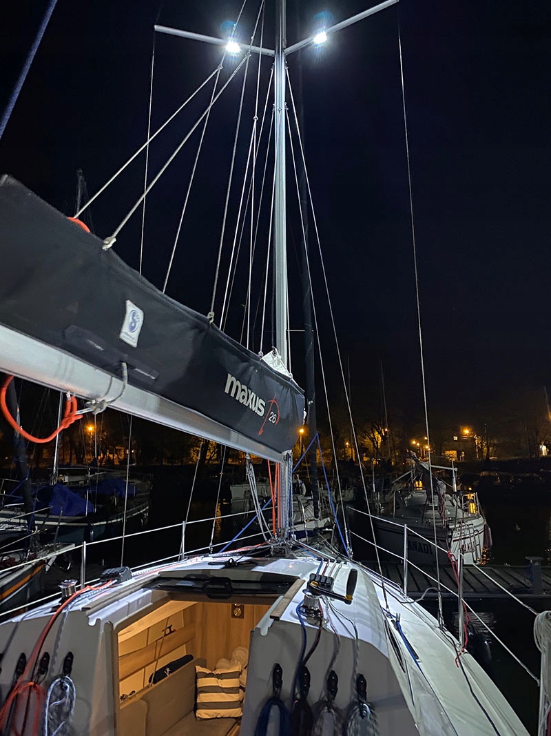 OŚWIETLENIE SALINGOWE DO JACHTU PODWÓJNE LED-05266 Model PODWÓJNY