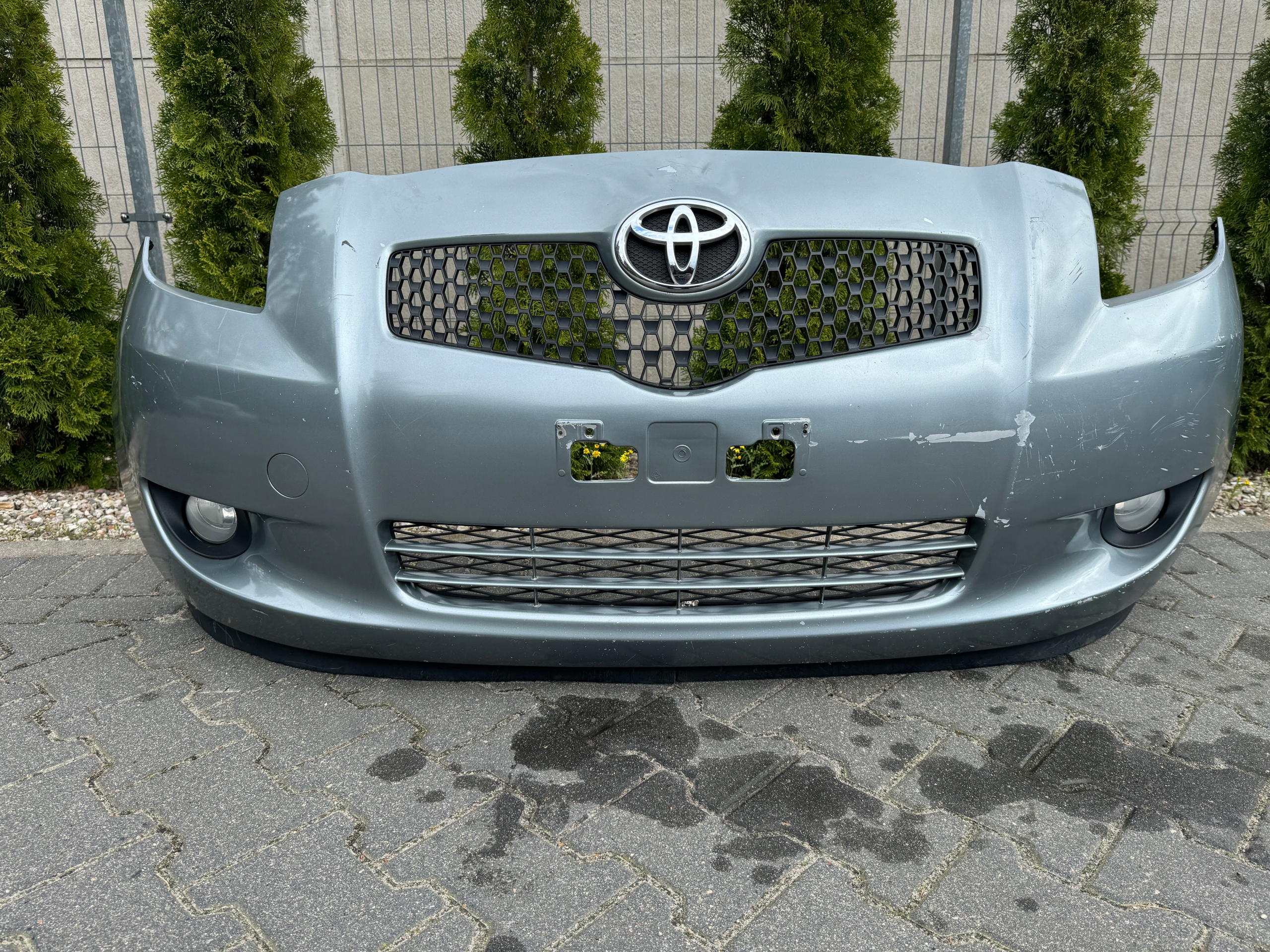 ZDERZAK PRZÓD PRZEDNI TOYOTA YARIS II 52119-0D130 2006-2009