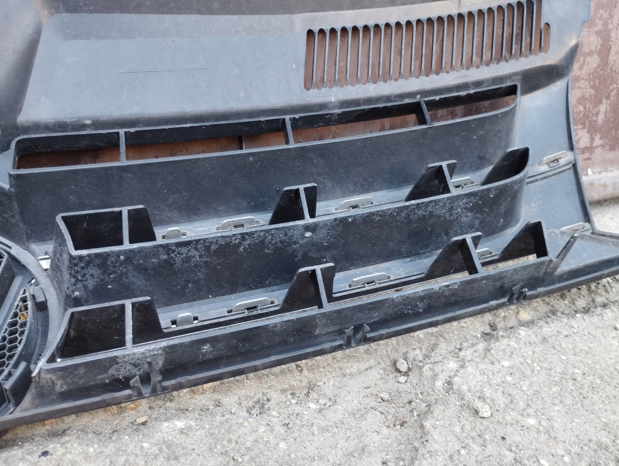 VW Transporter T5 Kühlergrill FRONTGRILL Kühlergitter 7E5853651A - Thumbnail 10
