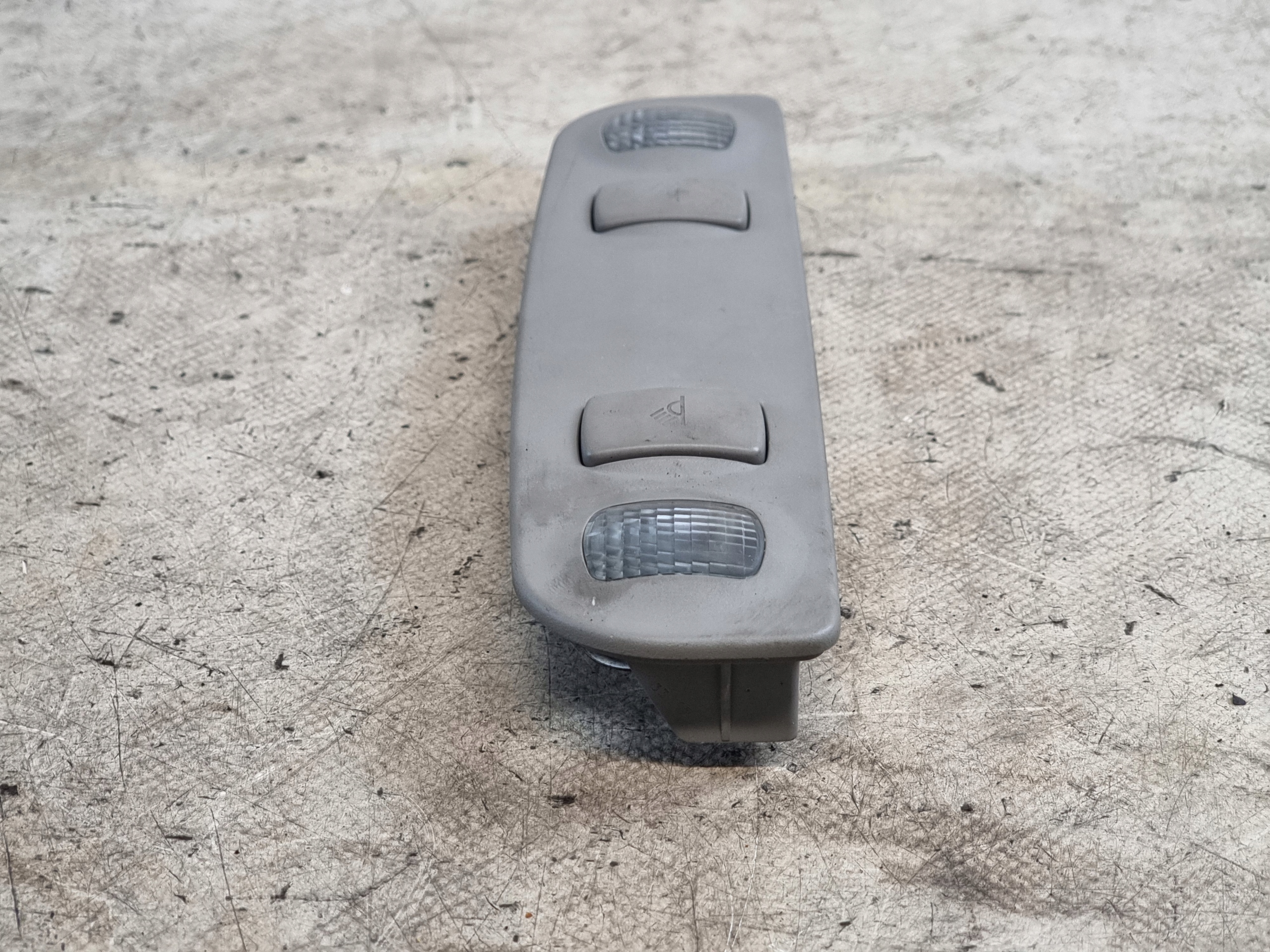 FANALE CIELO INTERNO OE 8E0947111A AUDI A4 B6