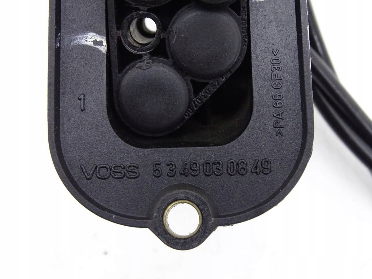 IVECO STRALIS 13 E6 ROZDZIELACZ PRZEWODOW POWIET Car type Cargo vans Trucks