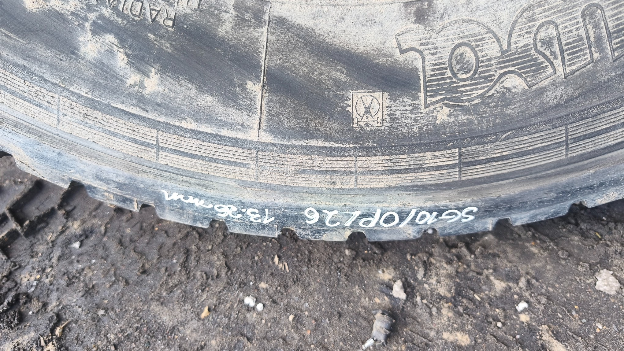 wheels tyres CIEZAROWE 2x SAWA AVANT plus 10R22.5
