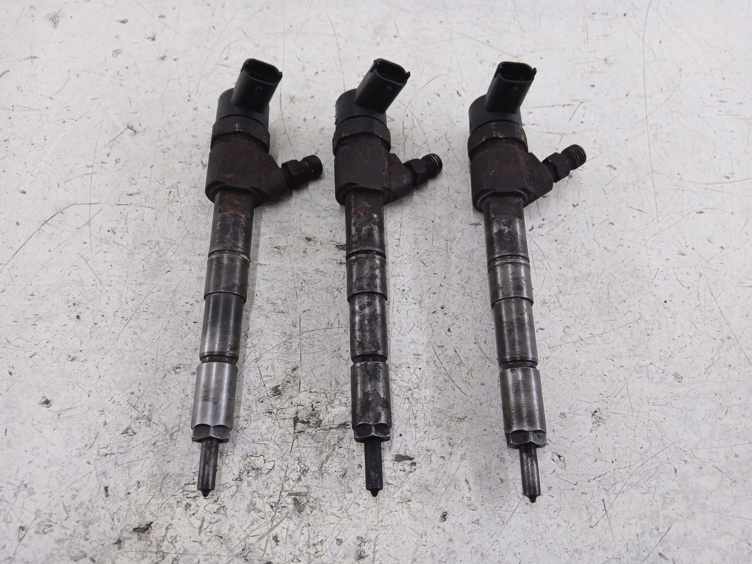 OPEL VECTRA C ALFA ROMEO 159 1.9 CDTI injector 0445110159