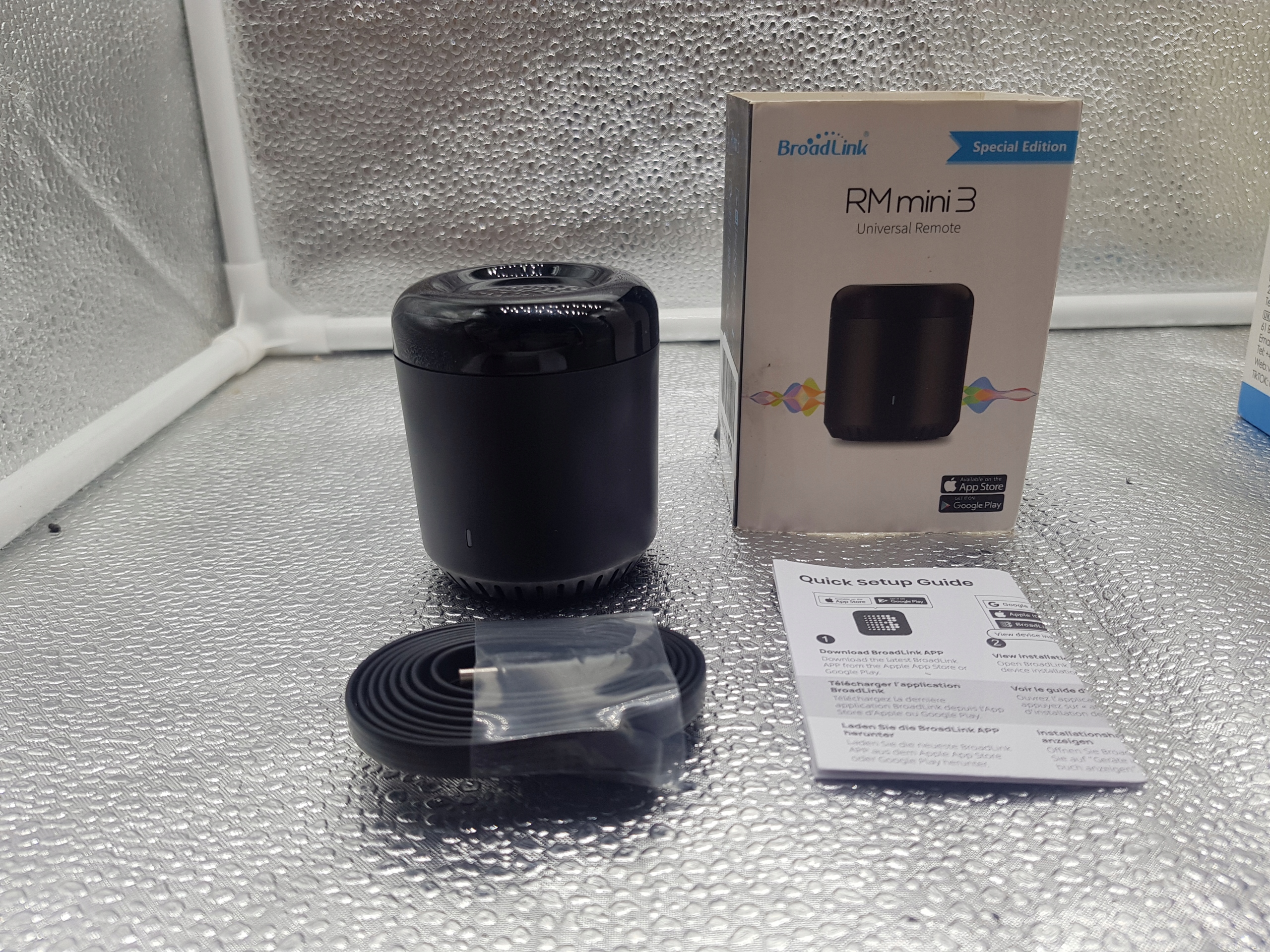 Pilot uniwersalny podczerwień BroadLink RM Mini 3 Kod producenta RMMINI3