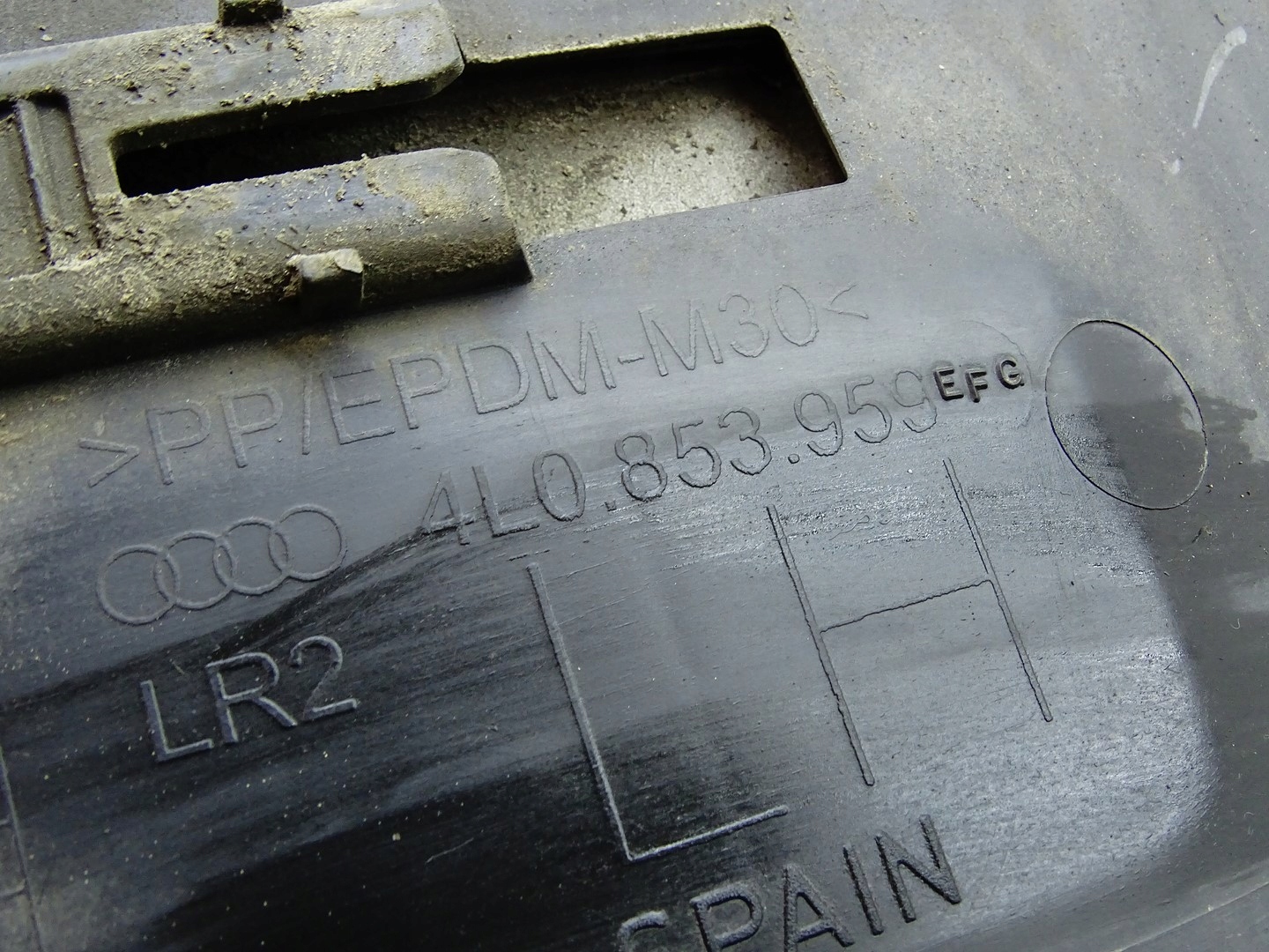 moulding door left front left front AUDI Q7 4L 4L0853959E FG LY9C