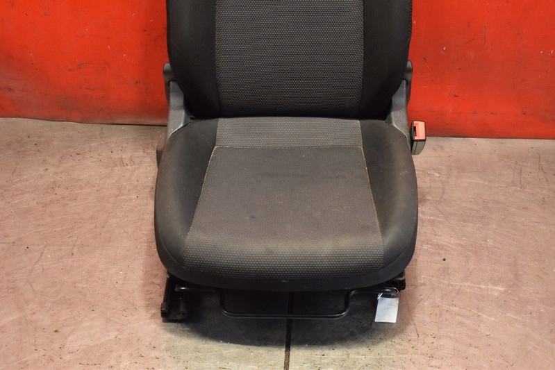 Siège Droite Passegers EU SKODA CITIGO 3D 11-17
