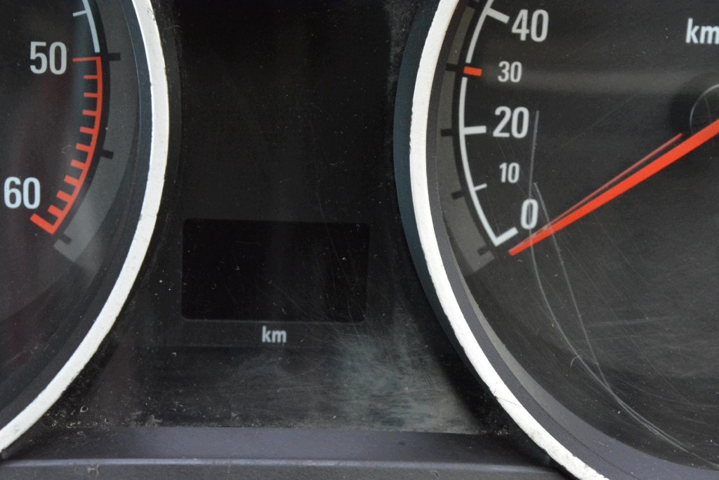 dials dials EU 13216684PF OPEL ZAFIRA B 1.9 CDTI 150 KM 05-10