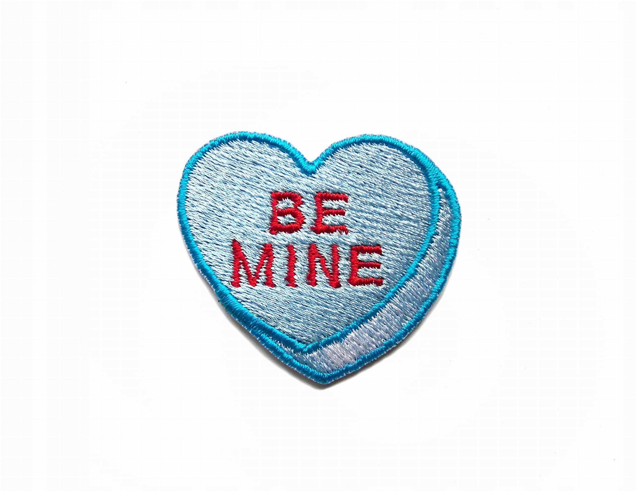 

Naszywka Be Mine Candy Heart - 1 sztuka niebieska
