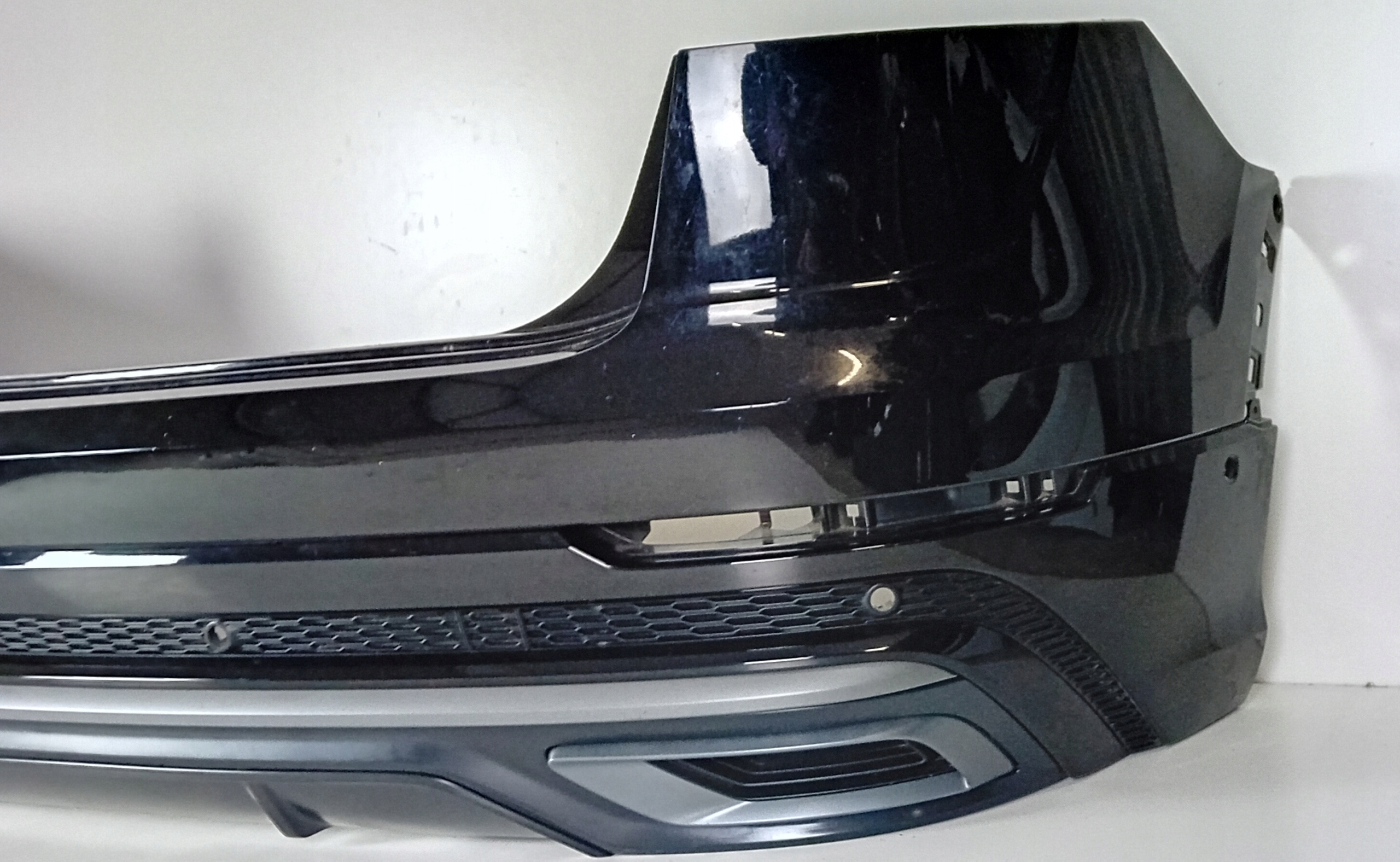 AUDI Q8 4M8 ZDERZAK TYŁ TYLNY S LINE SLINE CZARNY Producent części Audi OE