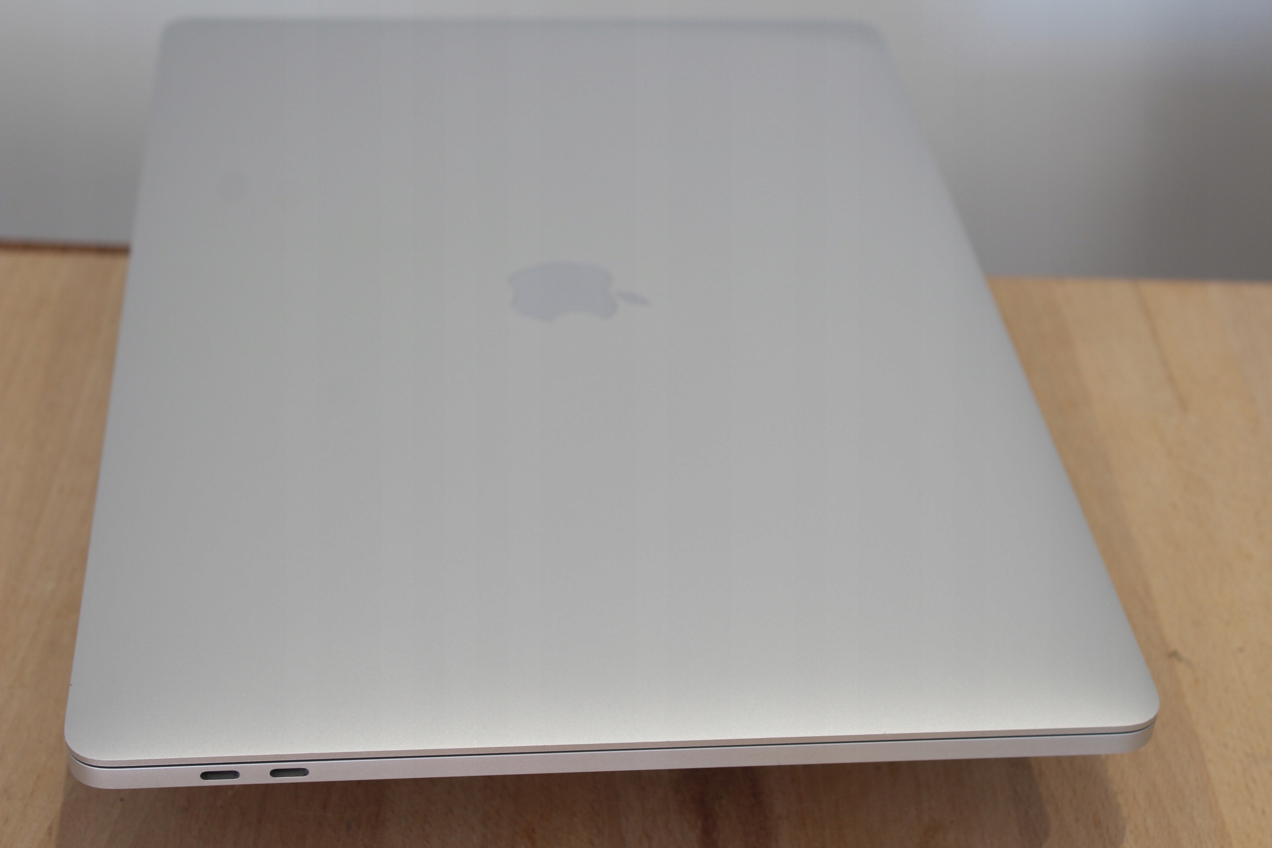 シルバー MacBook Pro 16インチ i7/32gb/500gb 本体 Laptop Apple MacBook Pro 16 