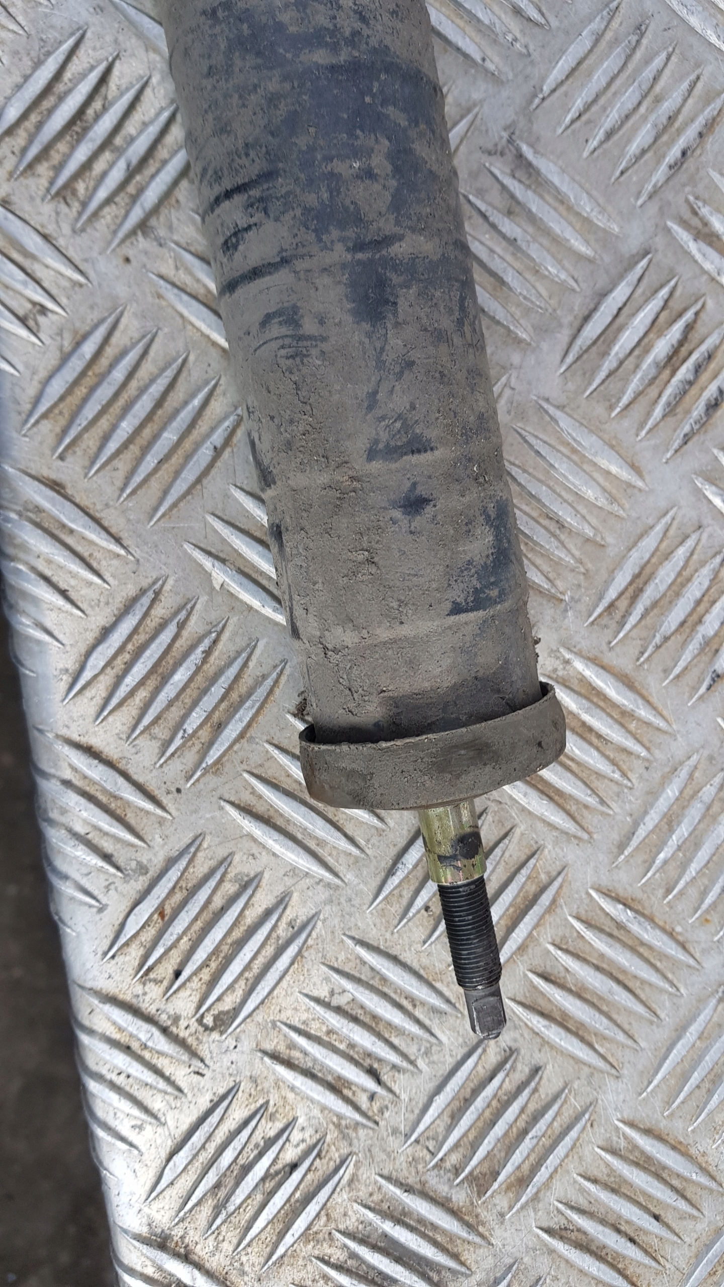 MERCEDES W169 shock absorber rear part left right