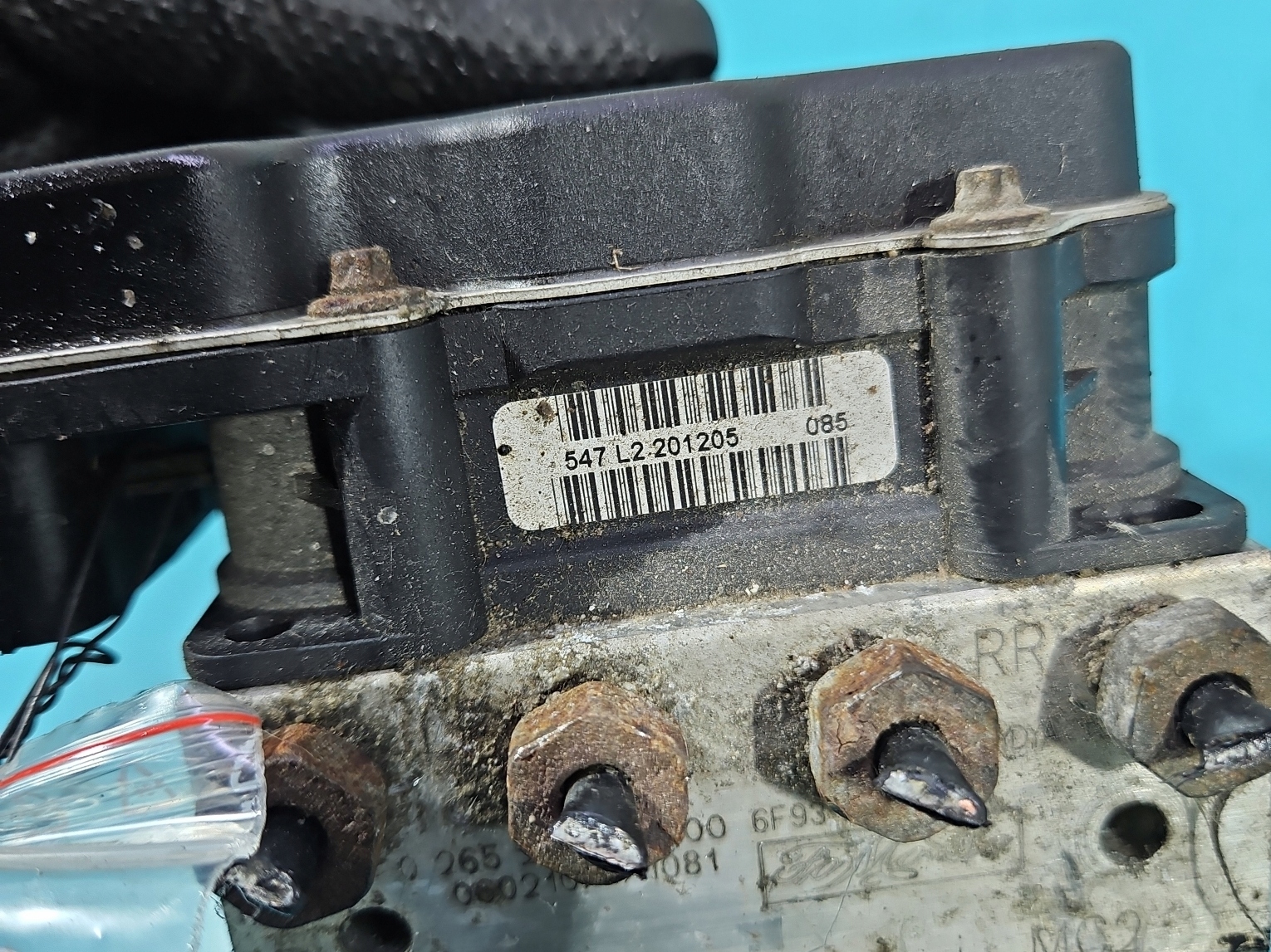 насос ABS FORD TAURUS X 0265900336 6F93-2C333-B 0265233355