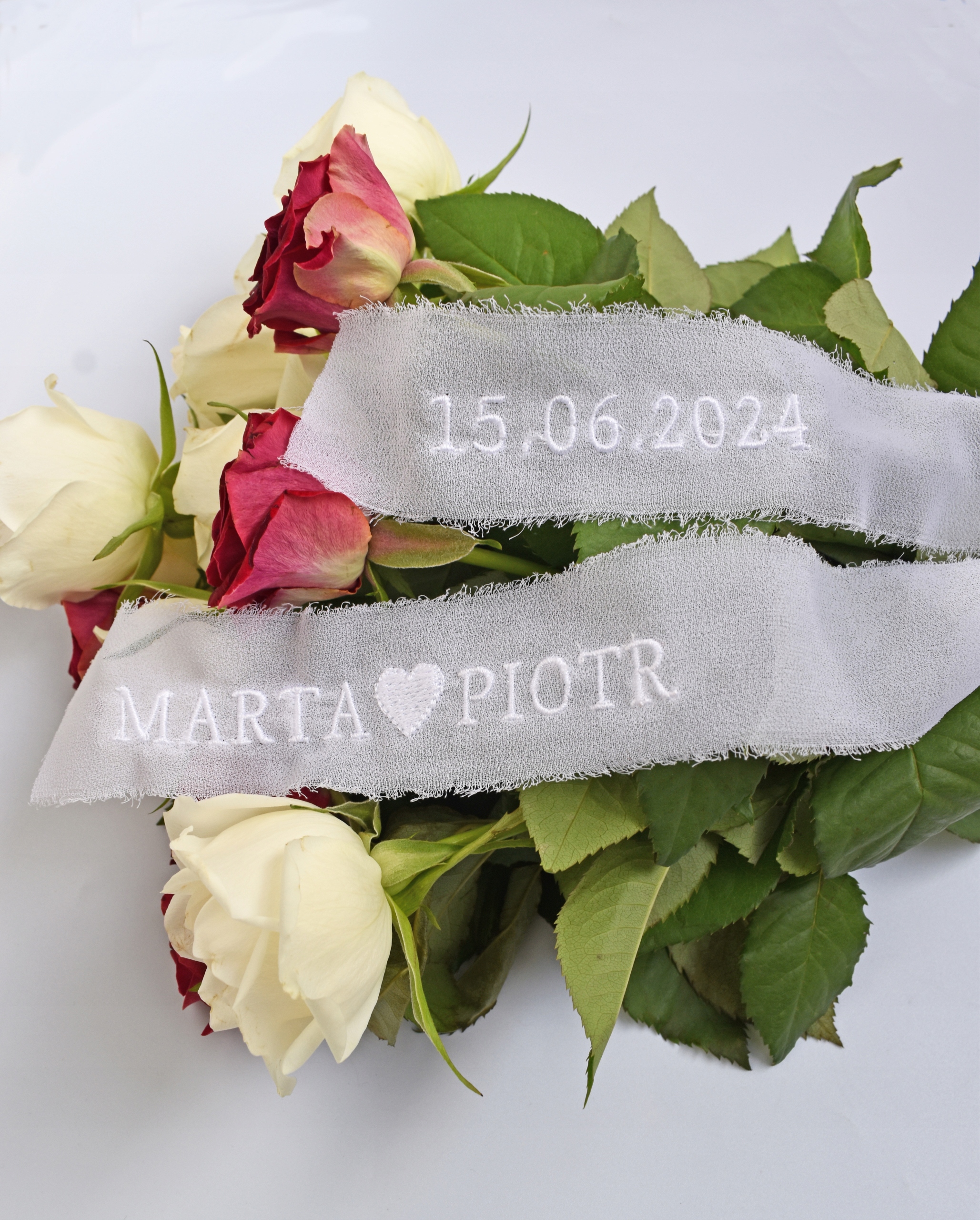 personalizowana szarfa do bukietu ślubnego