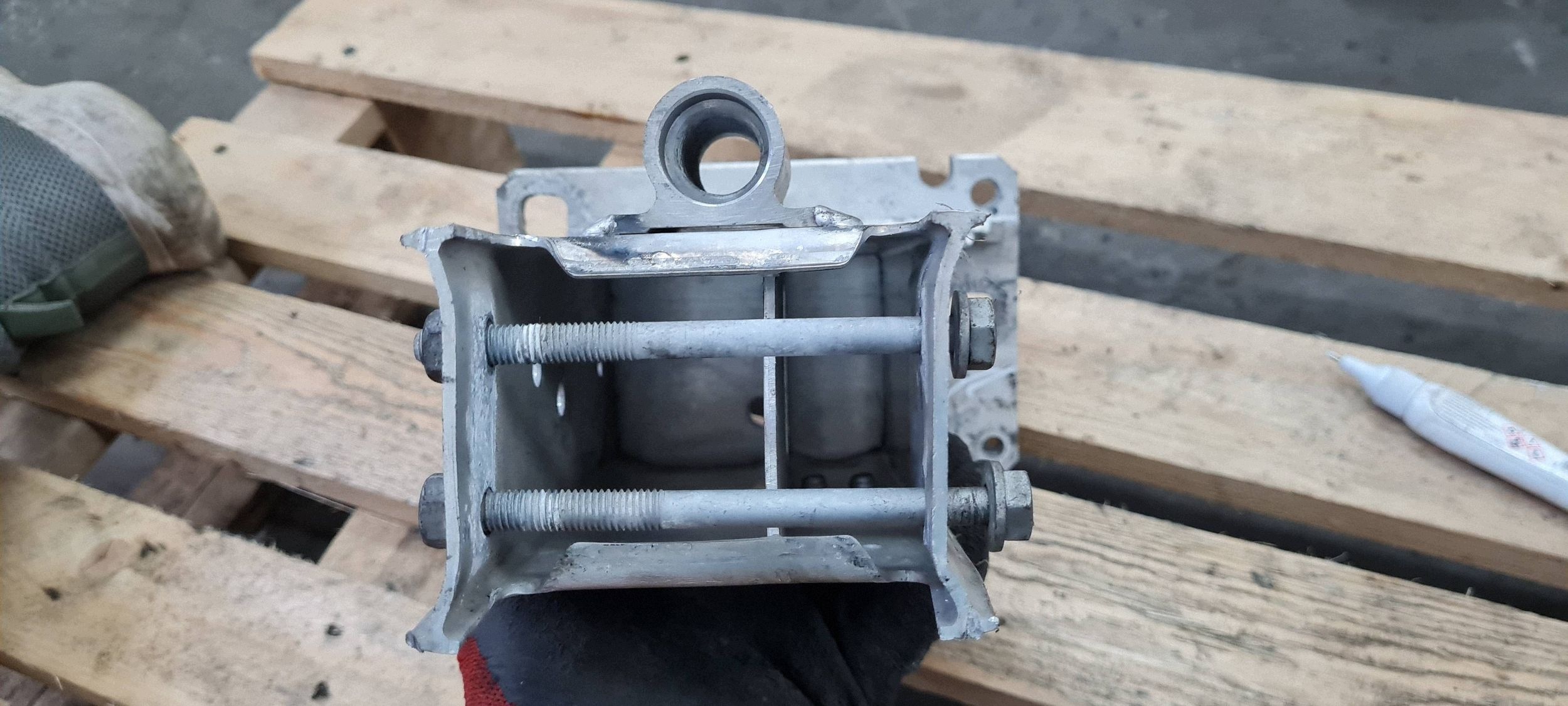 A5 8T LIFT tip tip ZGNIOTU right right front 8K0807134D A4 B8 LIFT