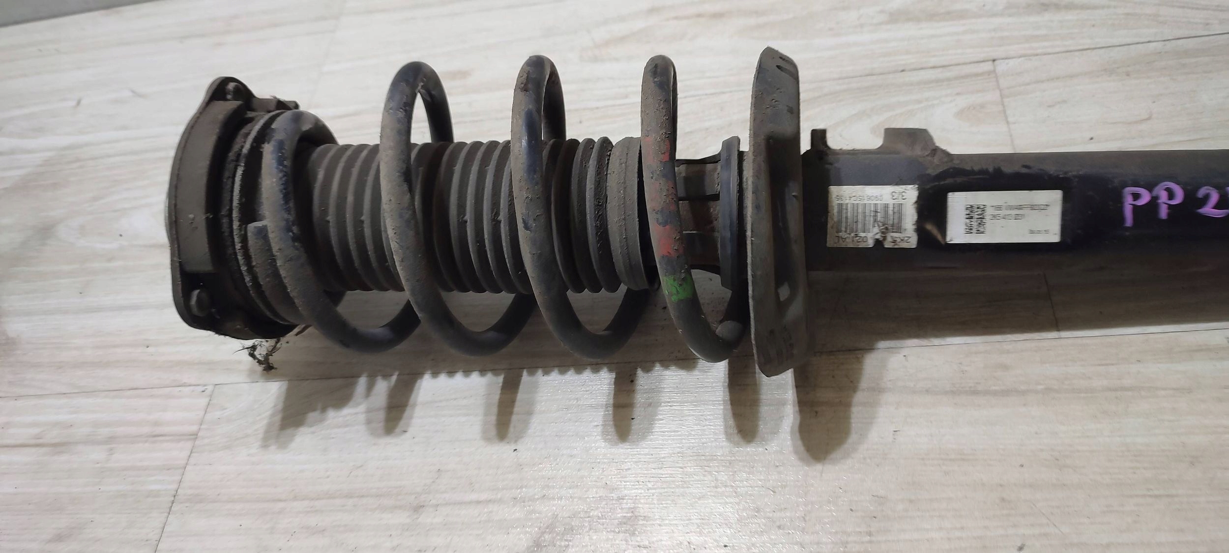 shock absorber front front side right Volkswagen Caddy 2K5413031