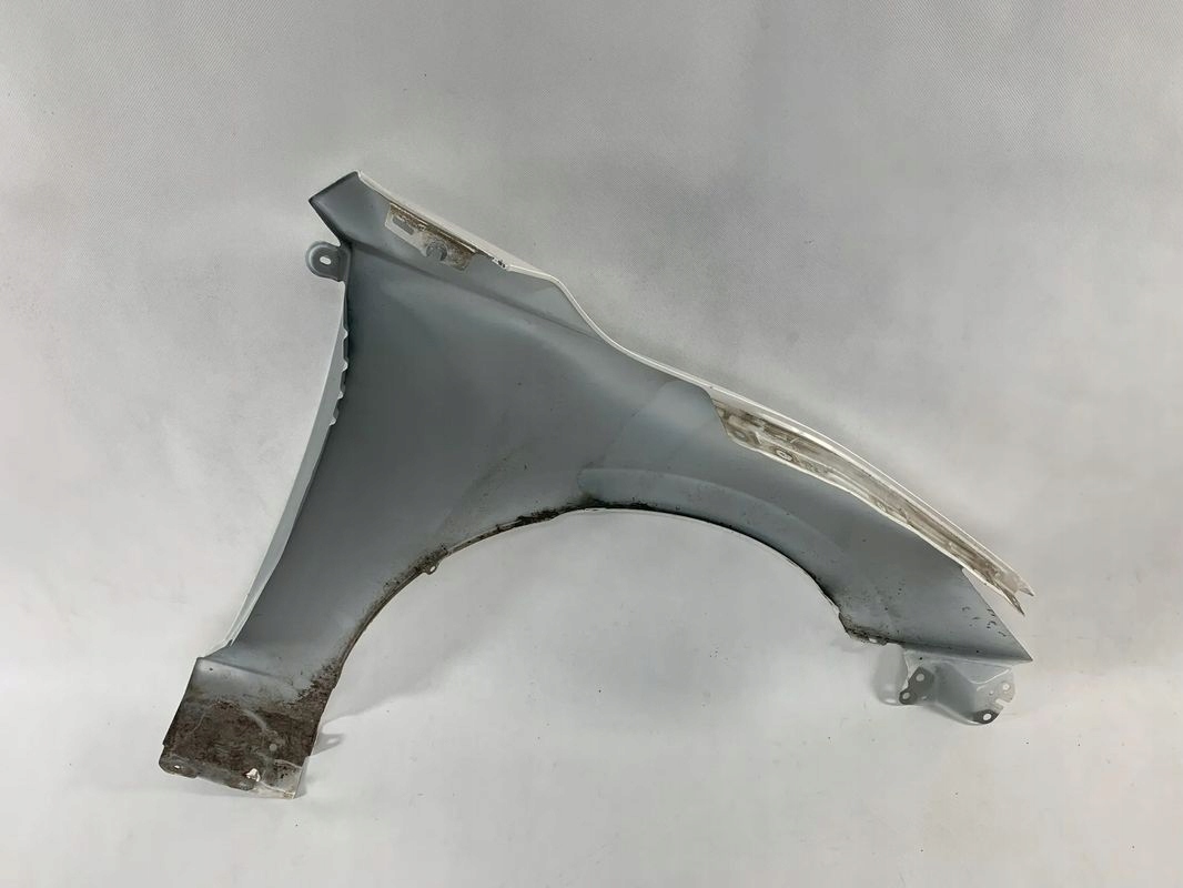 Mazda 3 III 13r fender left 2013