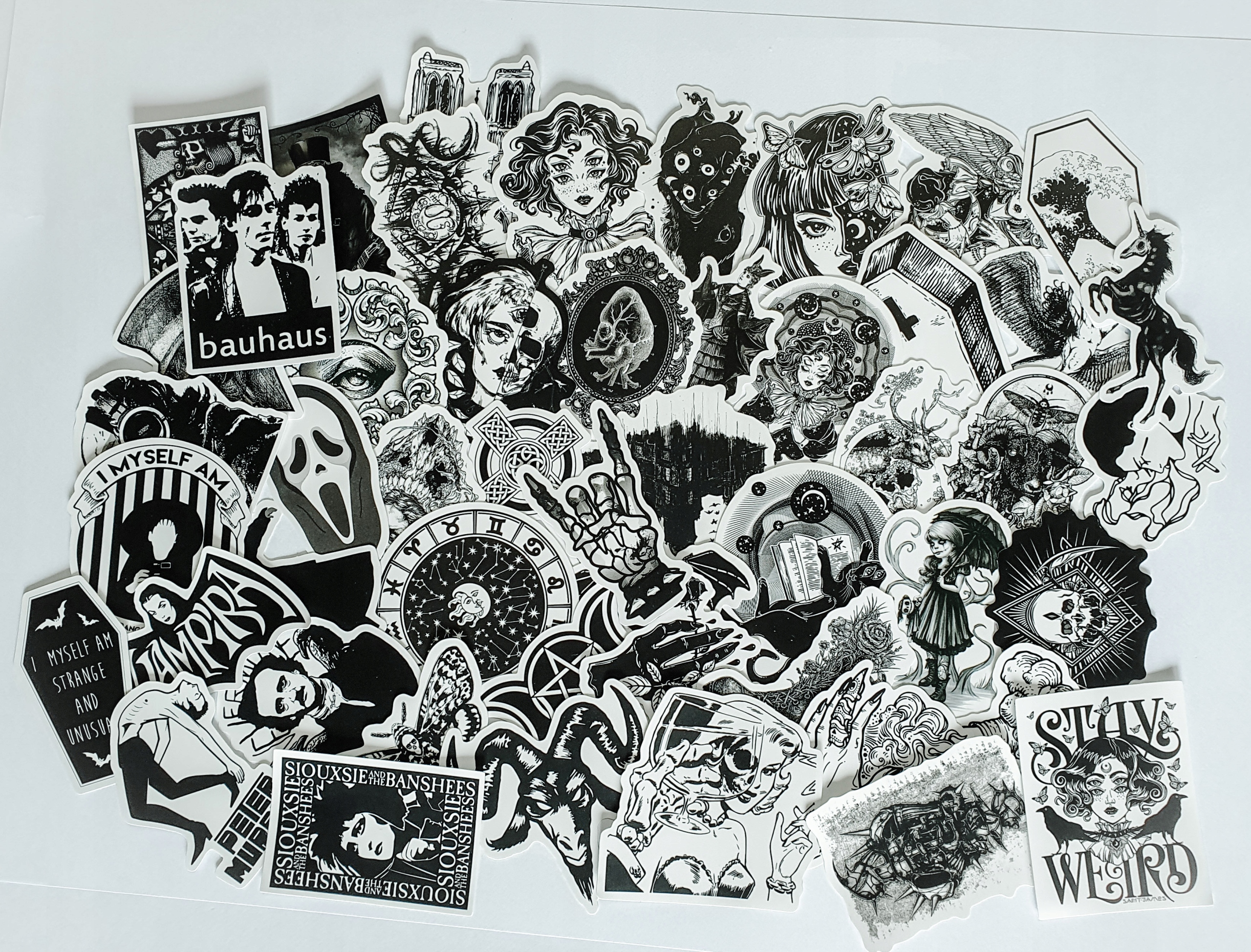 

Wlepy Czarne Zestaw naklejek Sticker bomb MIX 50sz