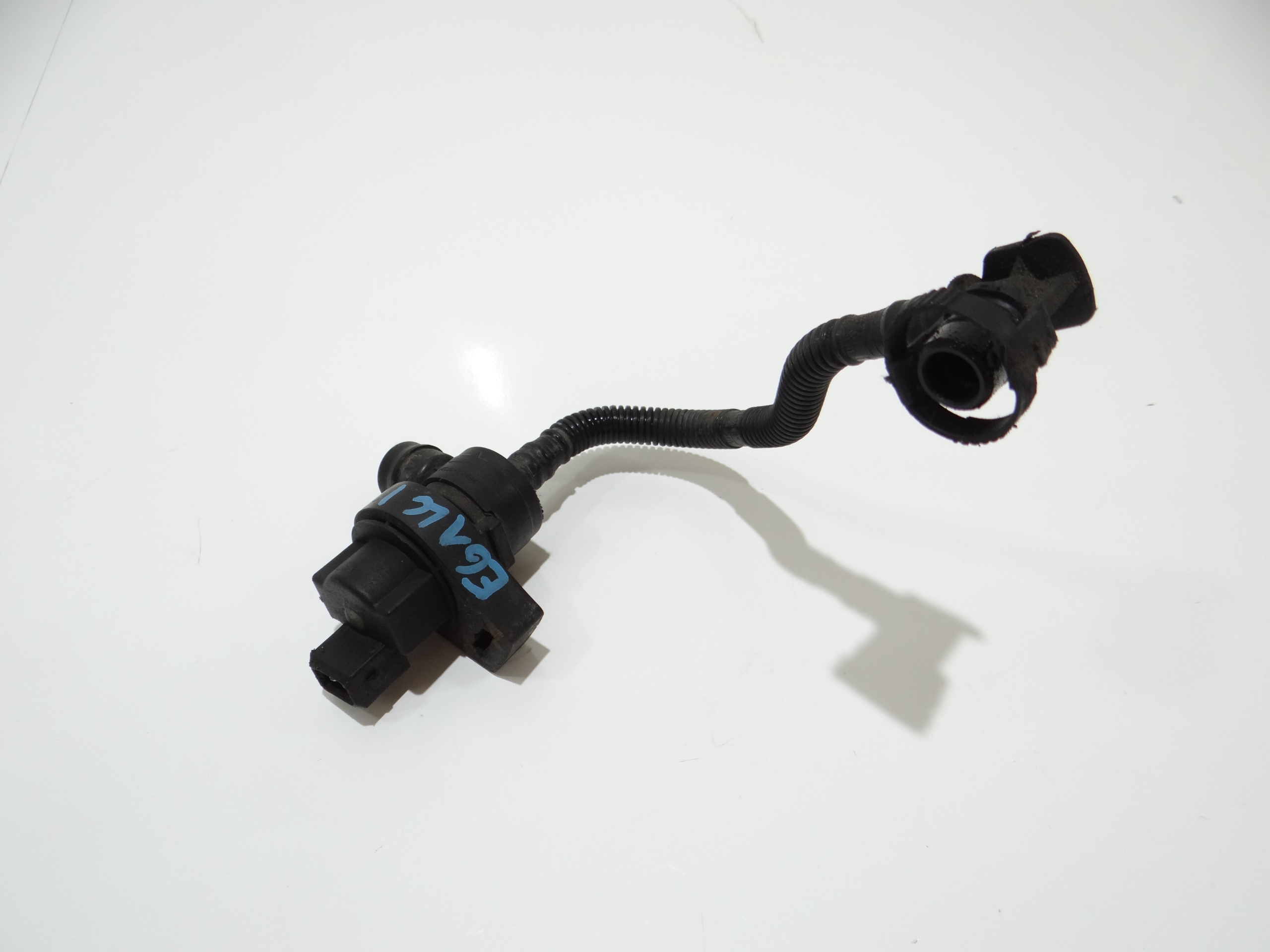 Vanne à vide BMW E60 E61 LIFT N53 7572237