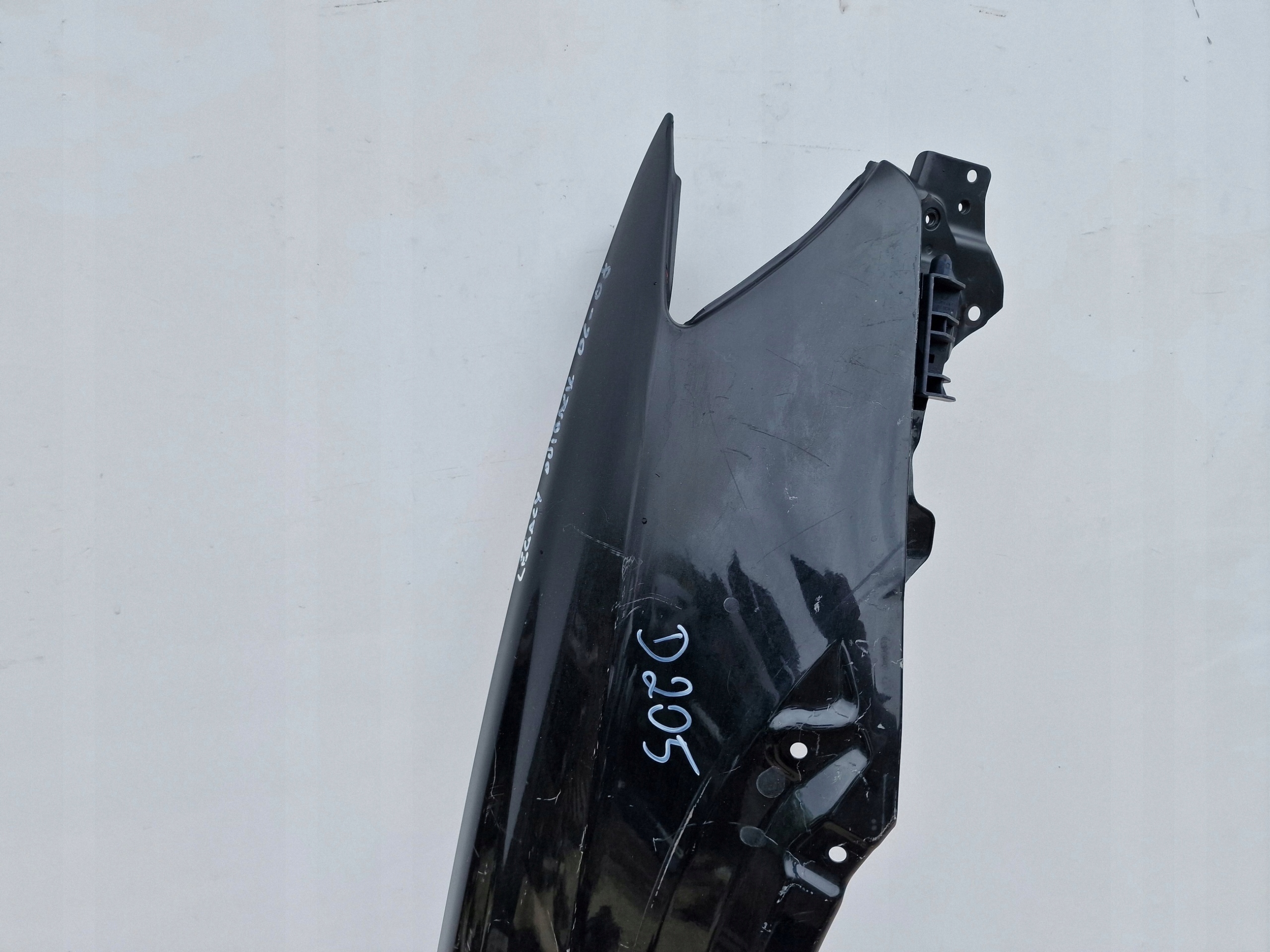 SUBARU LEGACY OUTBACK LIFT 06-09 ROK Destra parafango