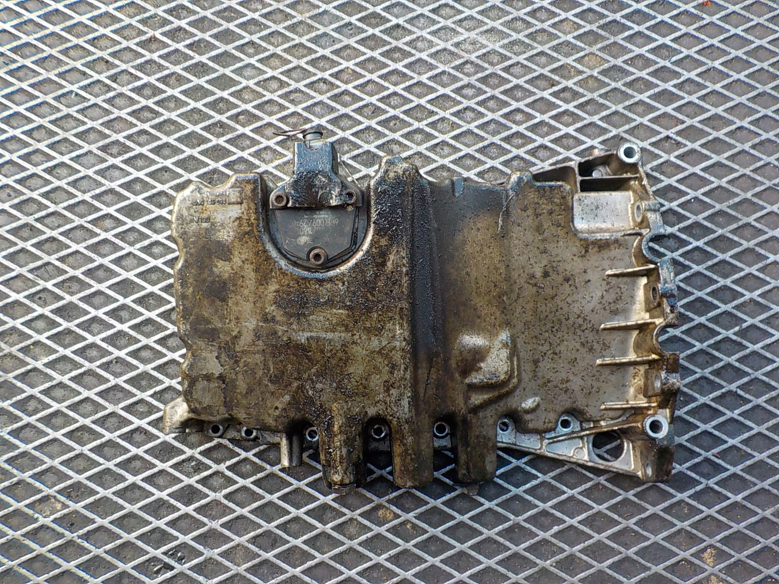AUDI A4 B7 2.0 TDI Ölwanne 03G103603